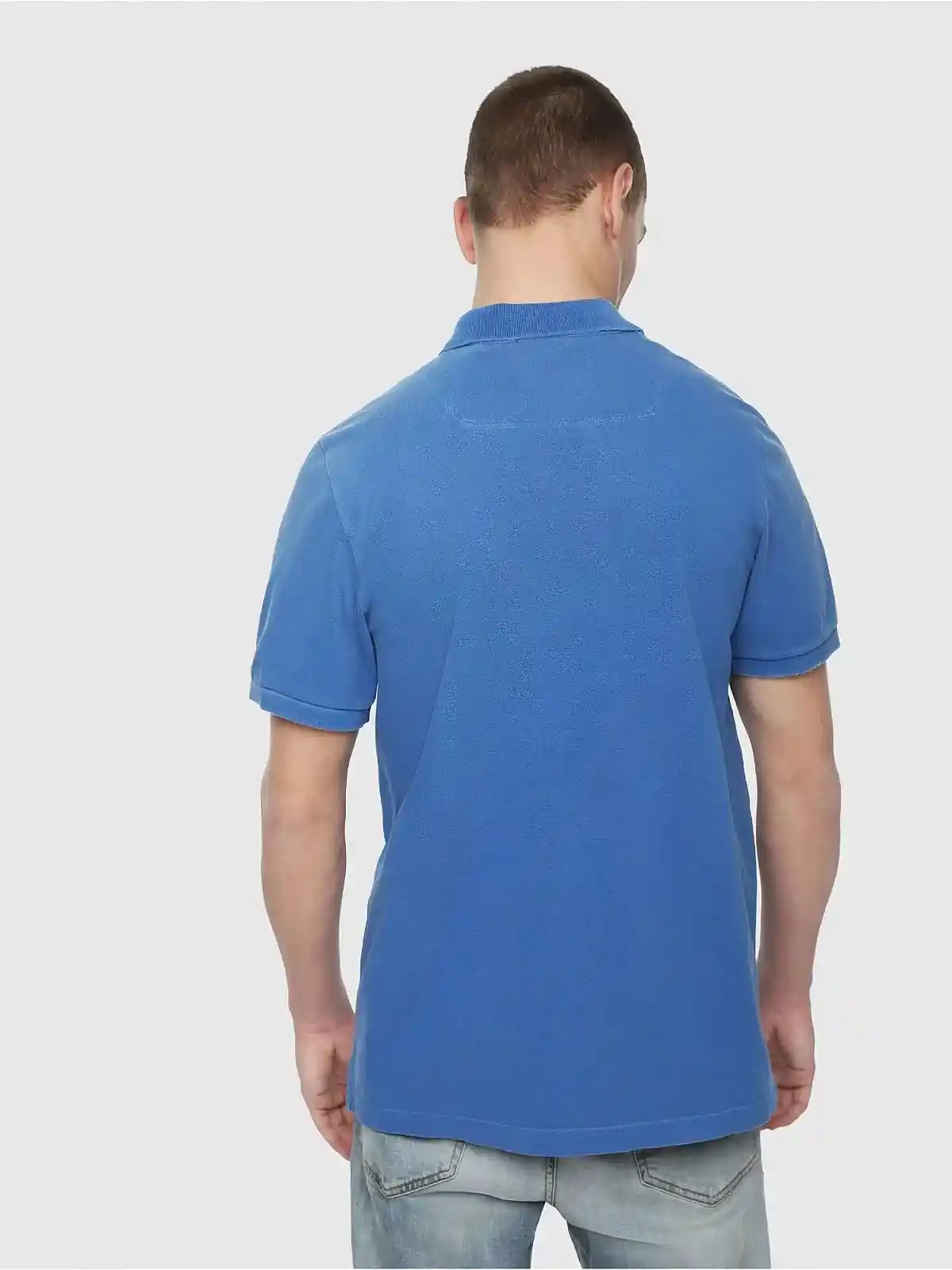 https://cdn.fynd.com/v2/falling-surf-7c8bb8/fyprod/wrkr/products/pictures/item/free/original/diesel/00SHEL0AAPW8HY/1/DurYob2ka6-410128208034_2_8641.webp