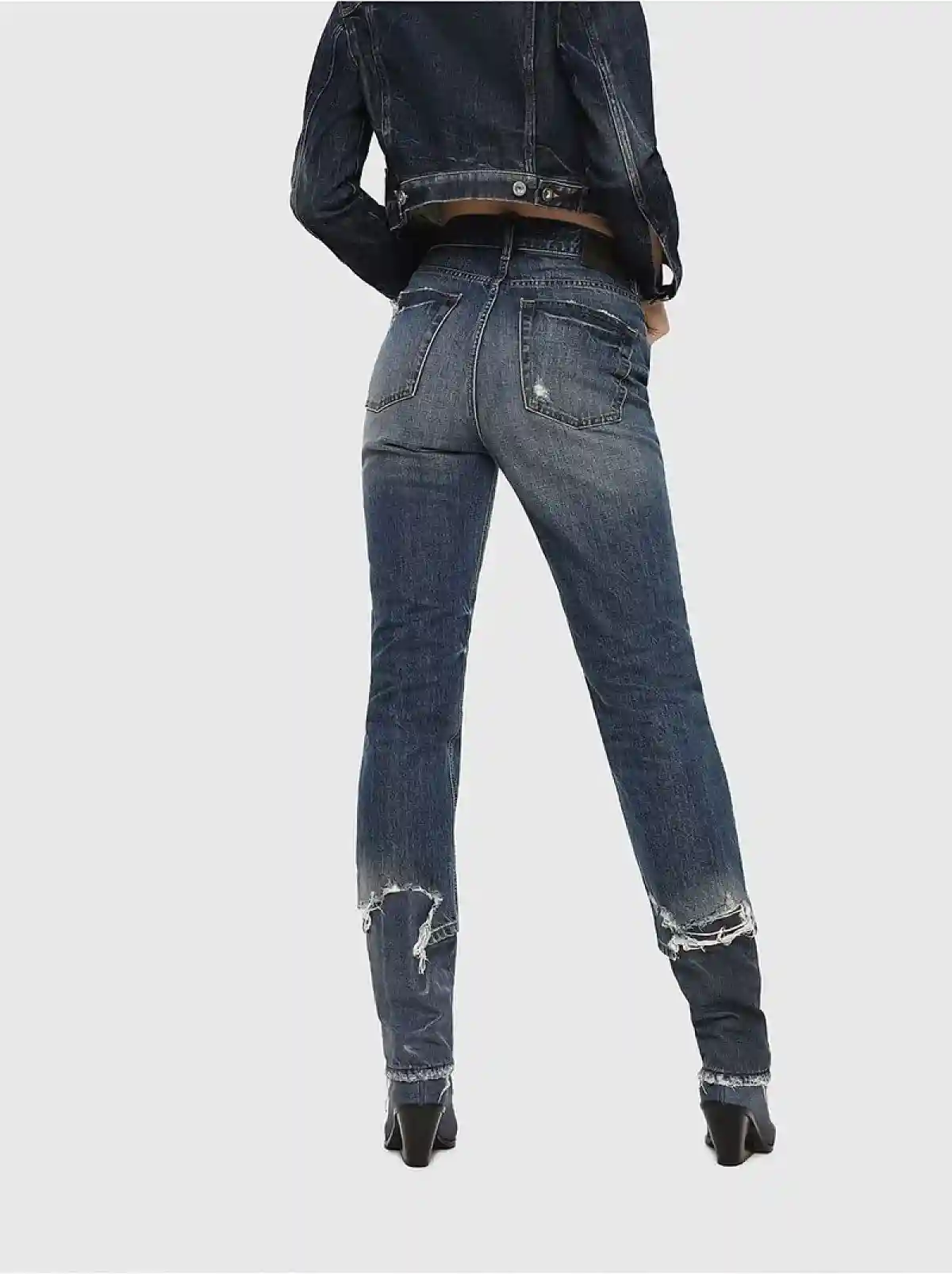 Blue Straight Fit Jeans-Alys
