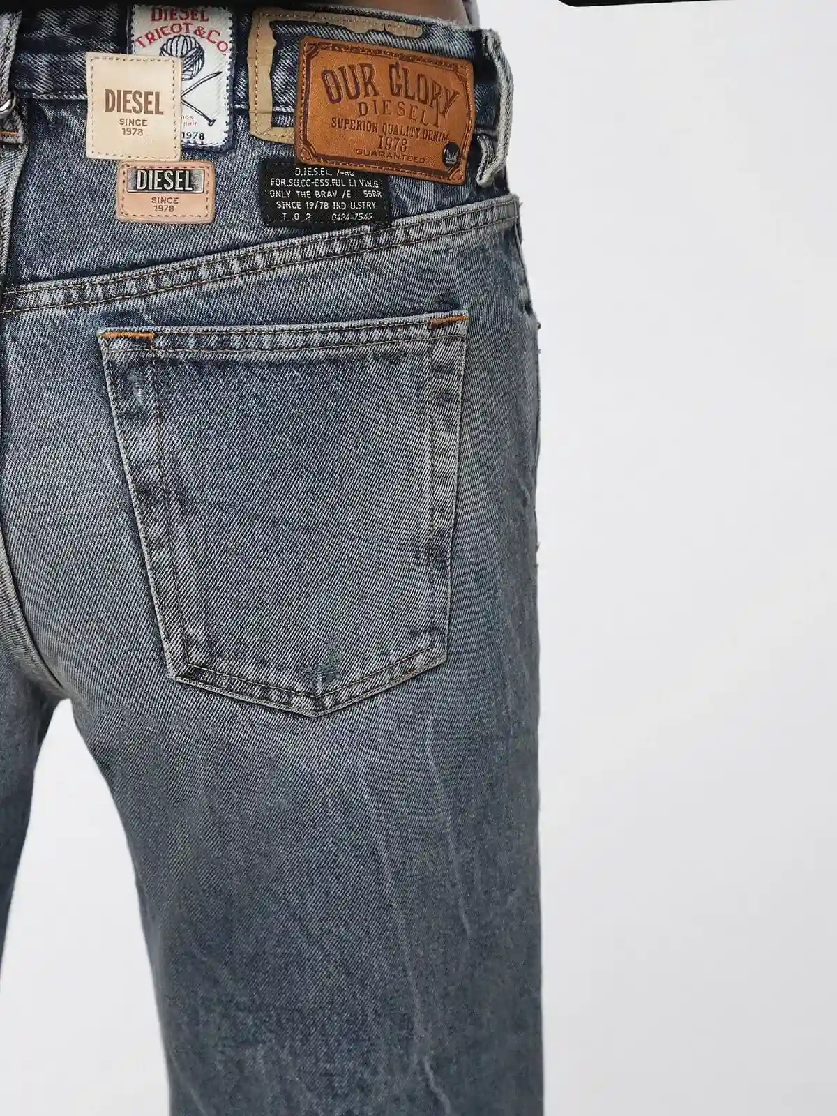Blue Straight Fit Jeans-Alys