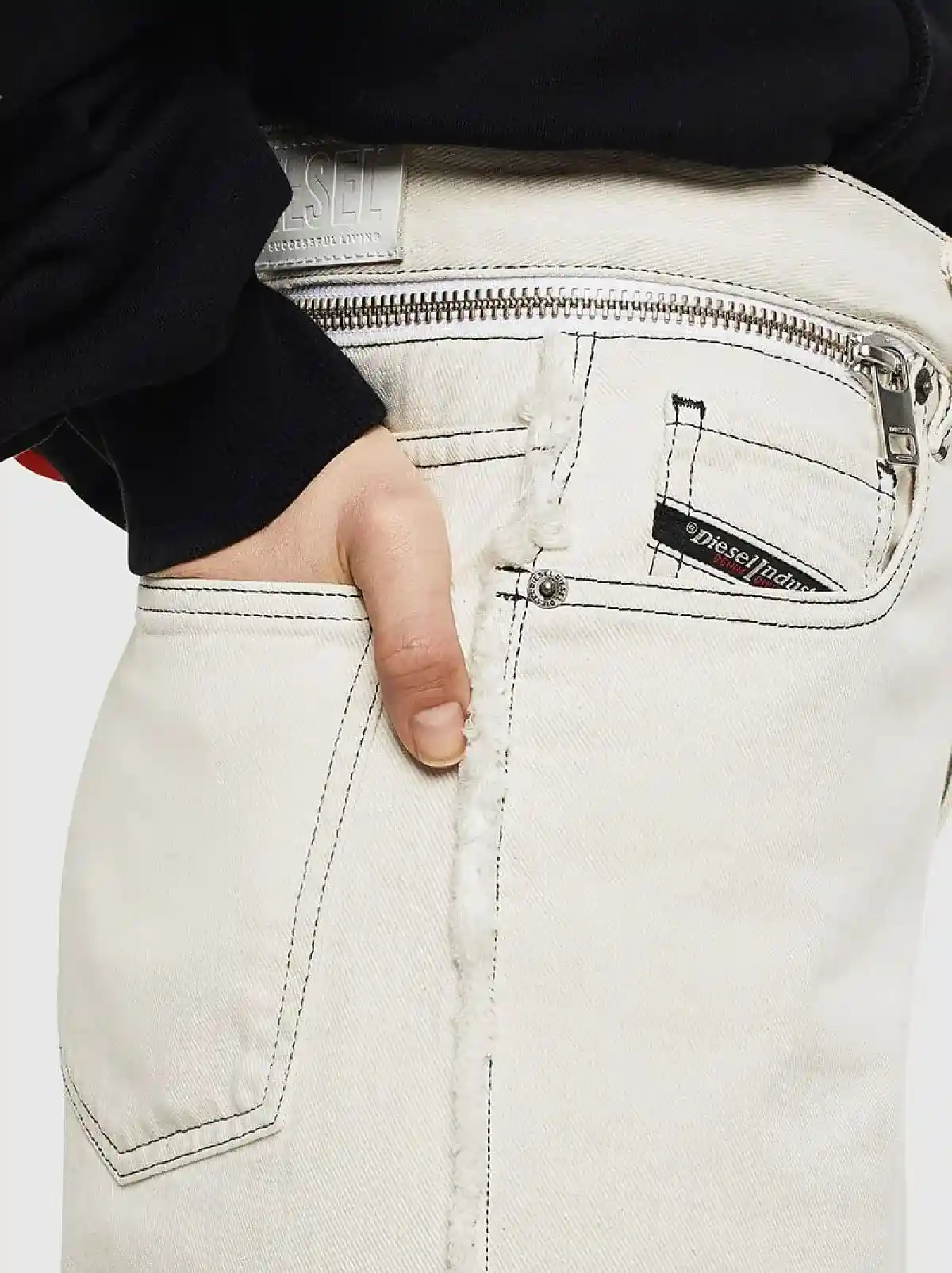 White Wide fit jeans- Widee