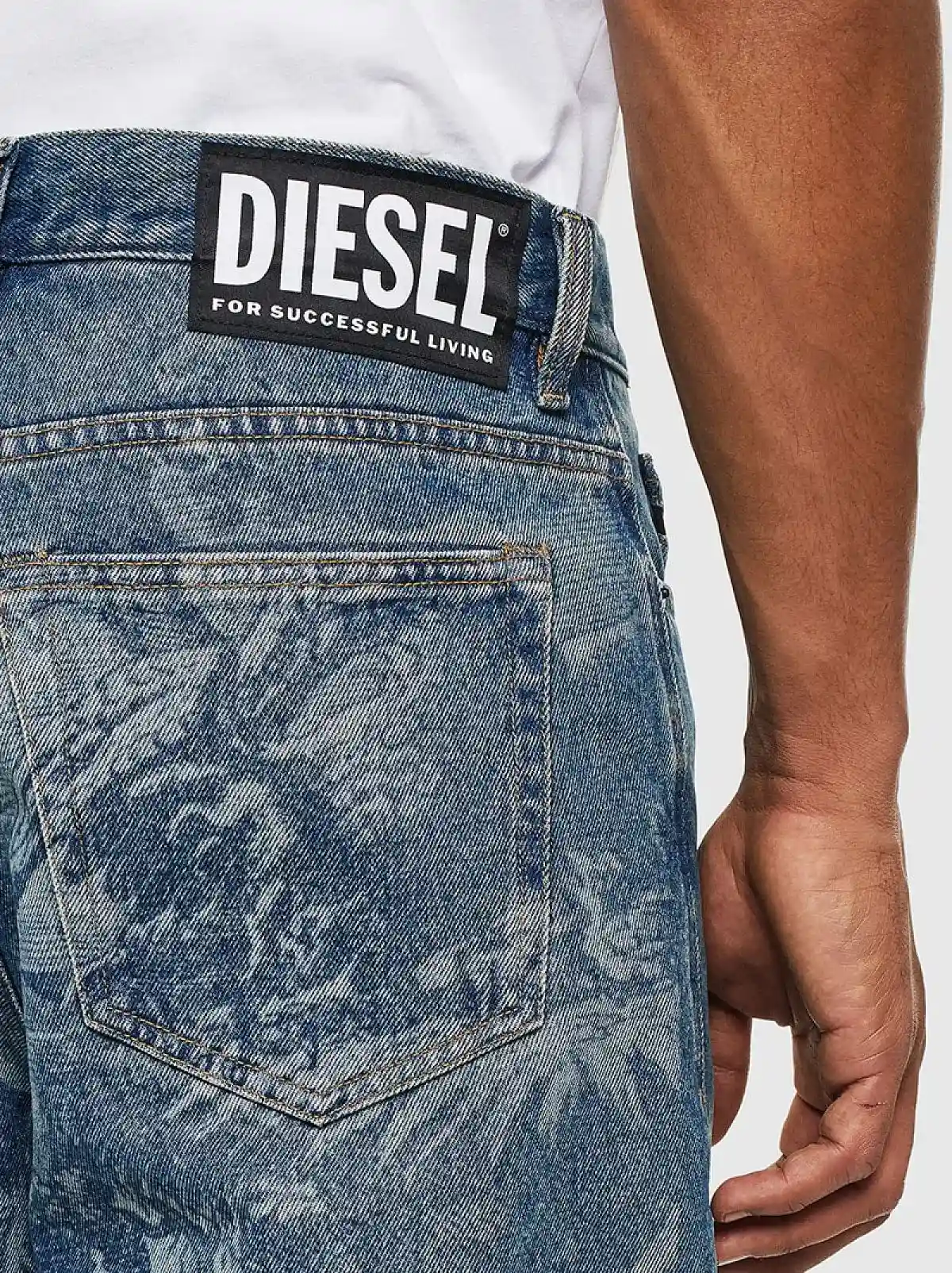 Blue Tapered-fit Jeans-D-Vider