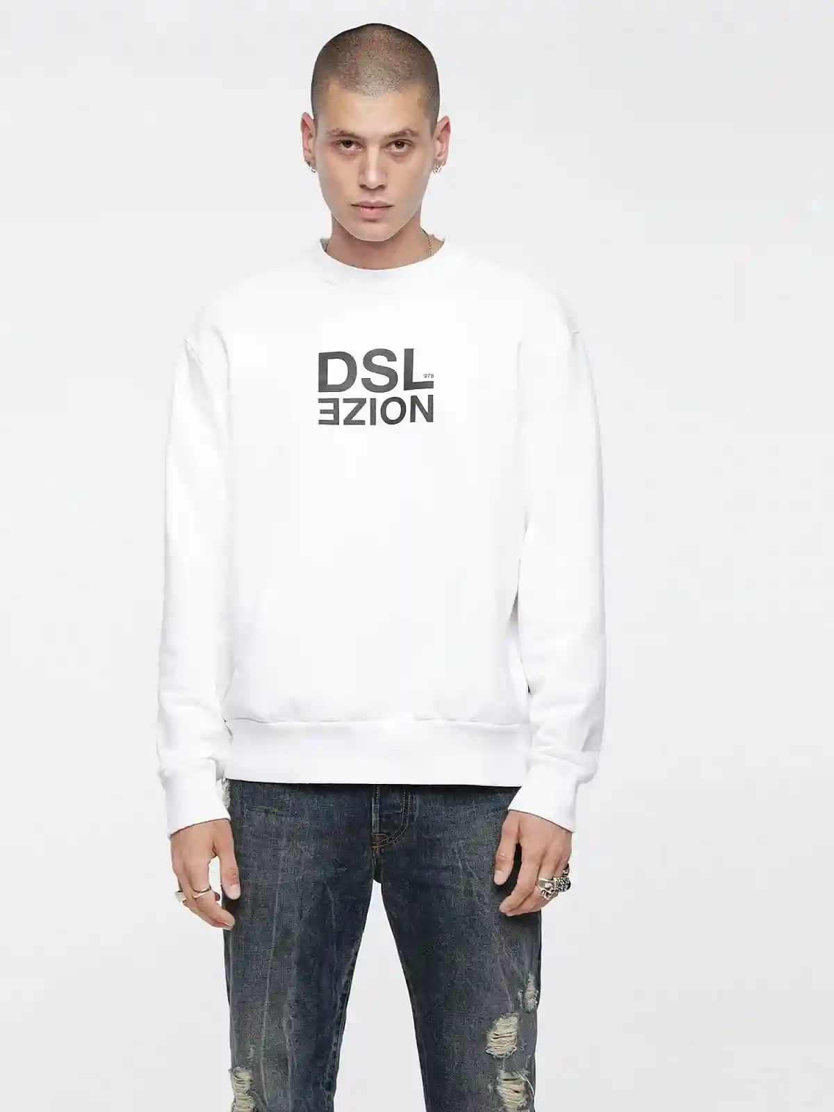 White Sweatshirt with lettering and graphic
