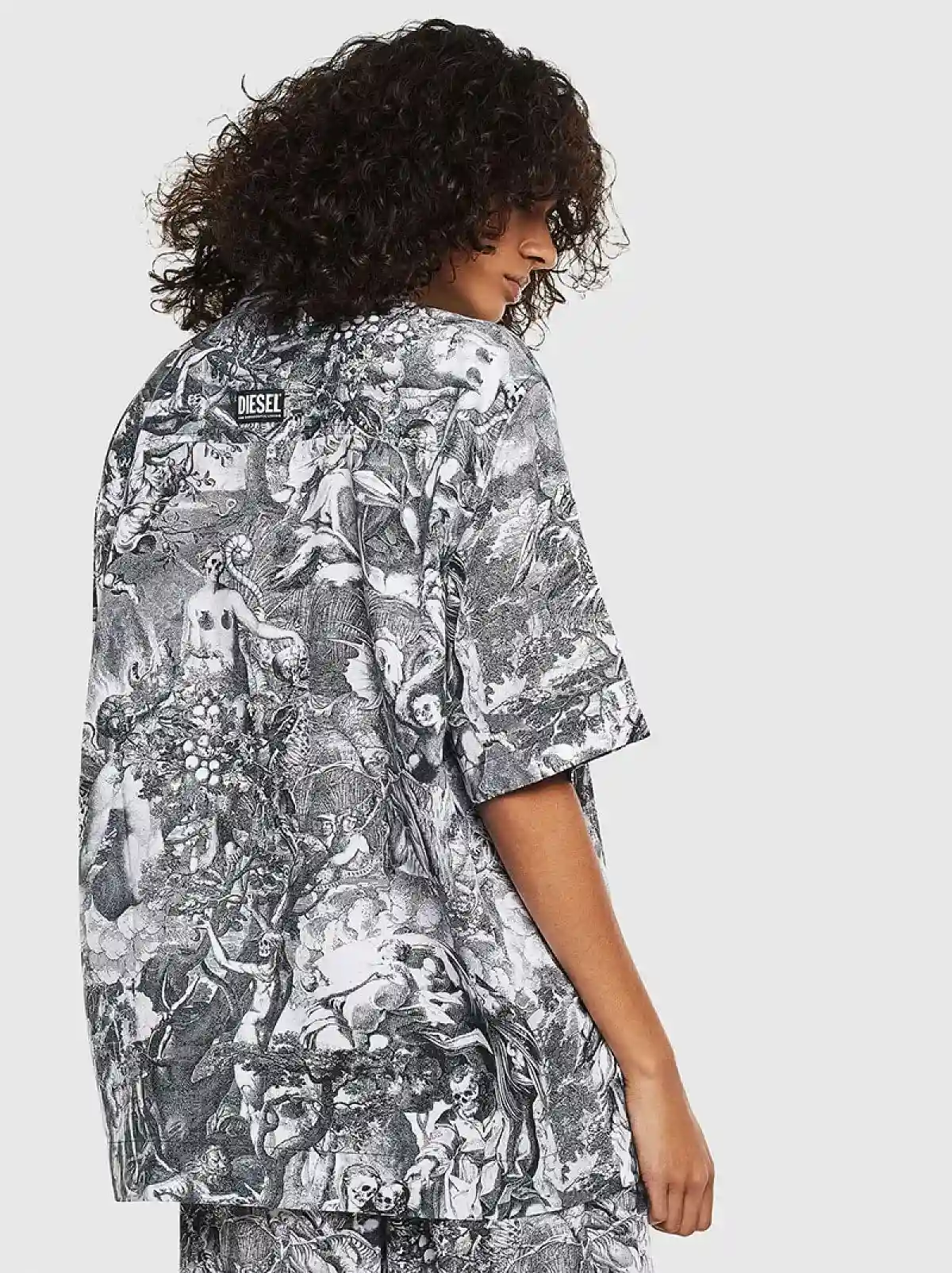 Black Lyocell shirt with Divine Comedy print