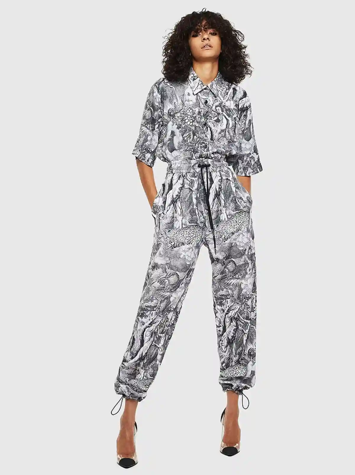 Black Lyocell shirt with Divine Comedy print