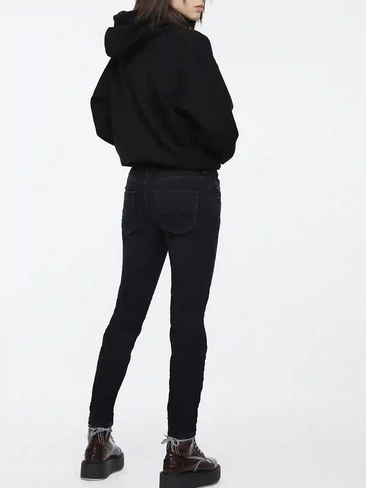 Black Boyfriend-Krailey JoggJeans