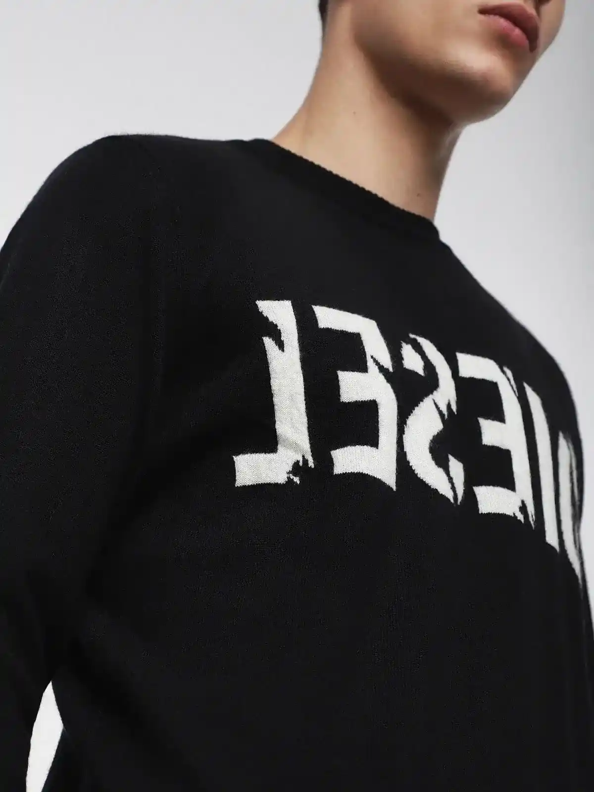Black Wool and casmere sweater with logo