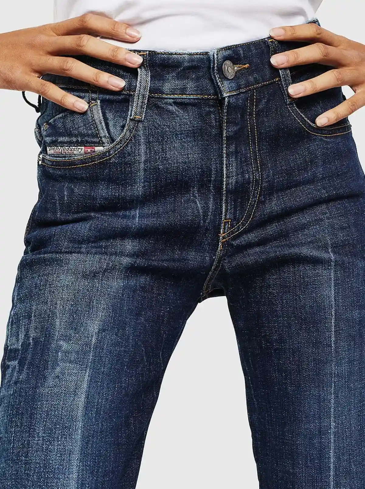 Blue Slim fit Jeans- D-Rifty