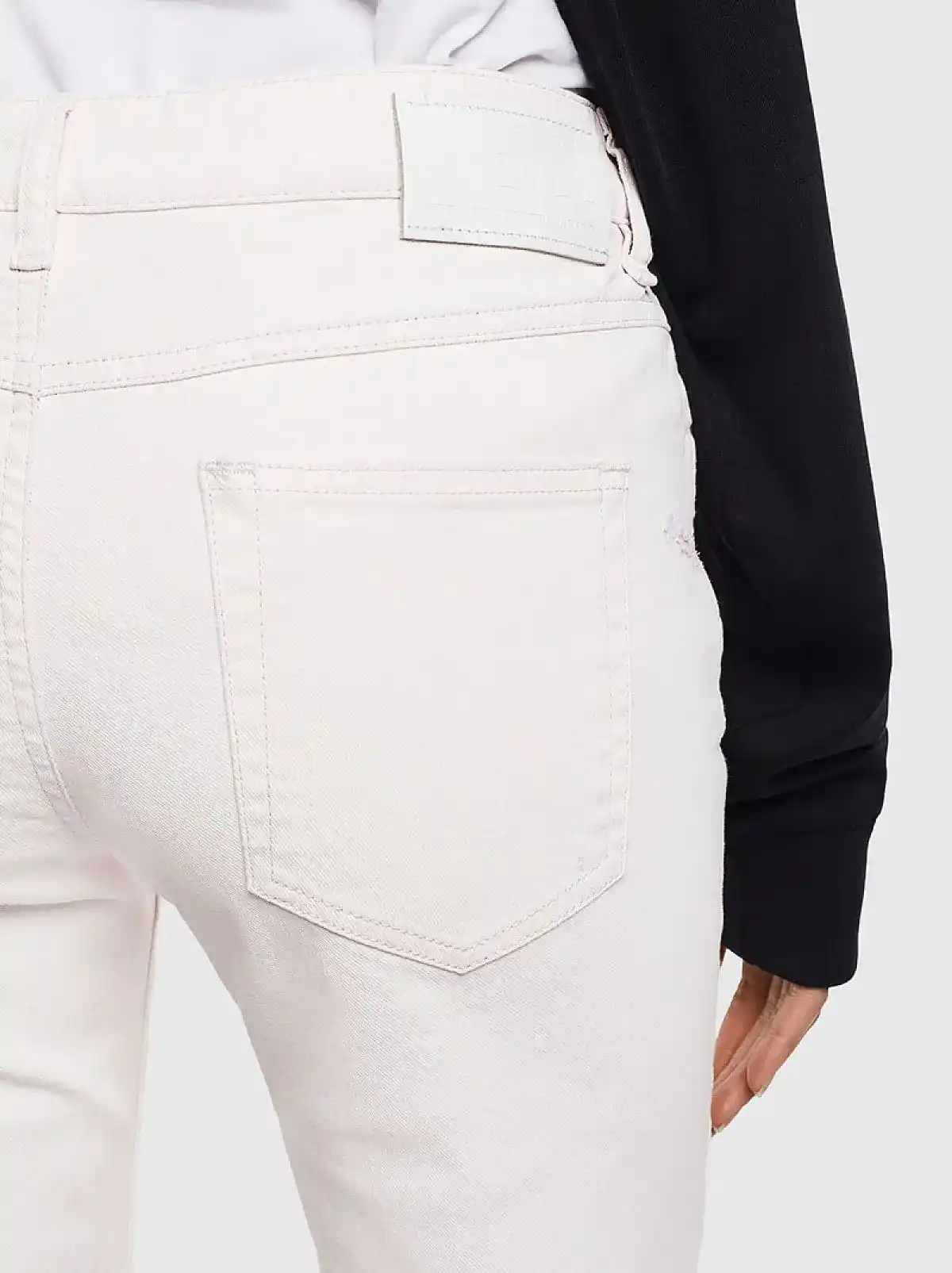 White Slim fit Jeans- D-Rifty