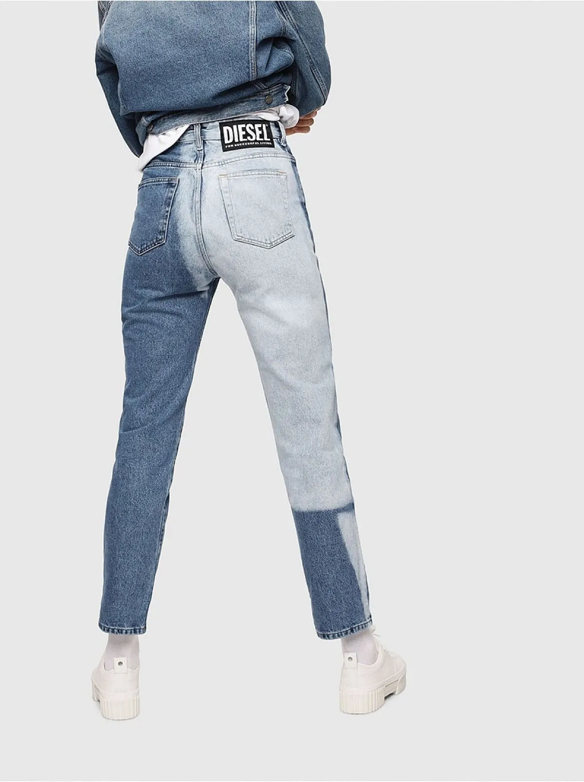 Blue Straight Fit Jeans- D-Eiselle