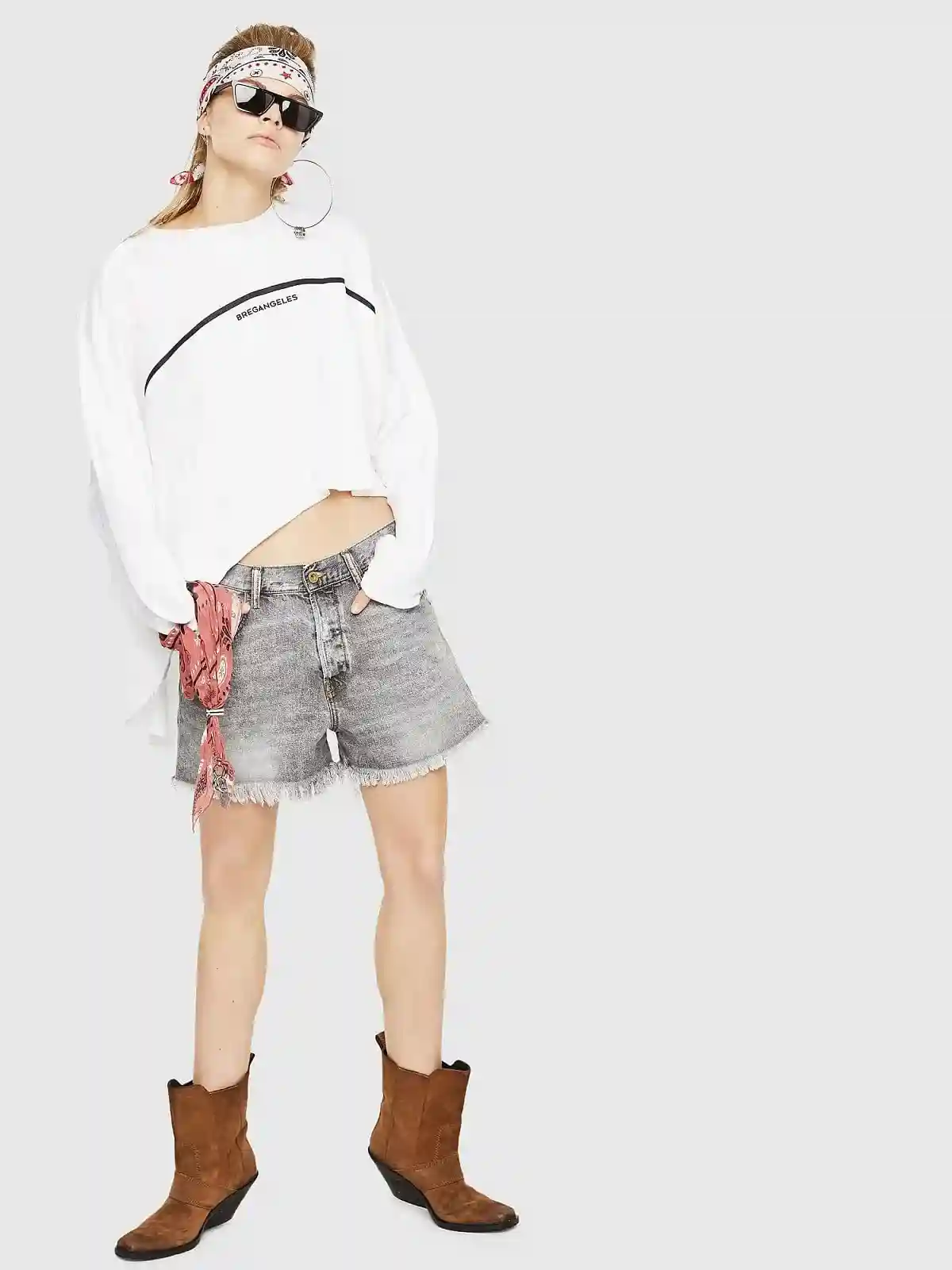 White Sweatshirt with bandana detail