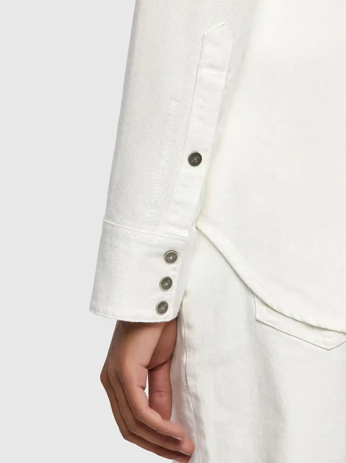 White Western shirt in washed denim