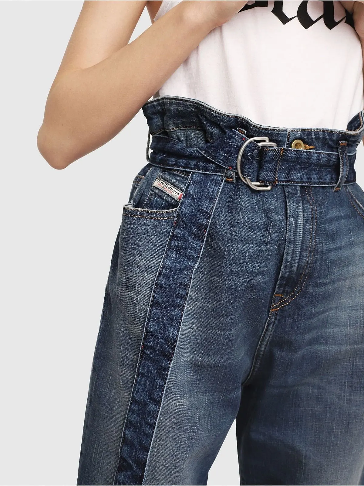 Blue Straight Fit Jeans- D-Vizons