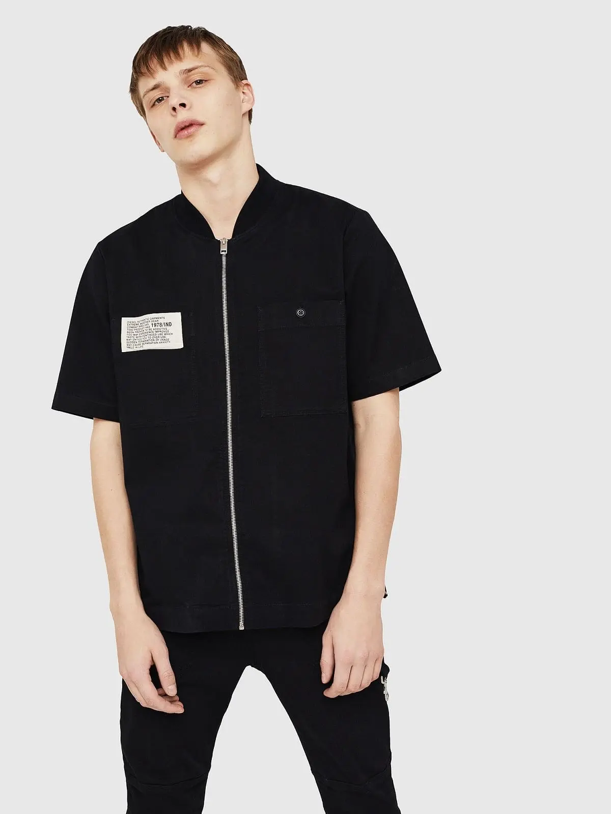 Black Zipped shirt in cotton gabardine
