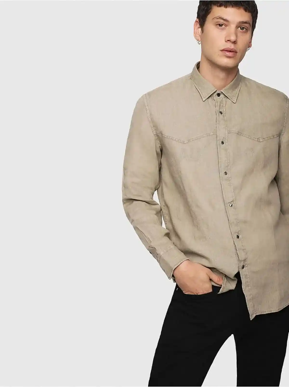 Beige Linen shirt with metal snap buttons