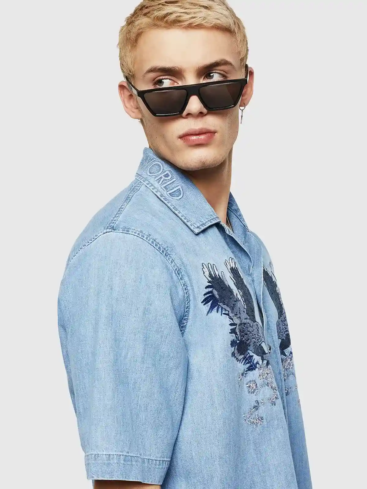 Blue Embroidered shirt in denim