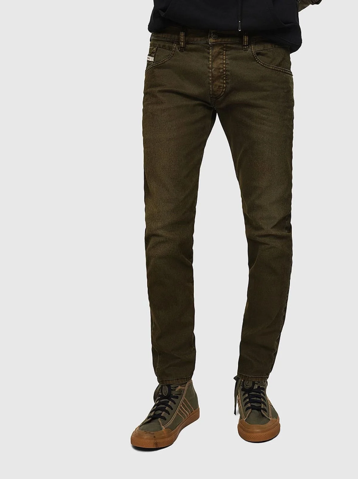 Green Tapered fit Jeans- D-Bazer