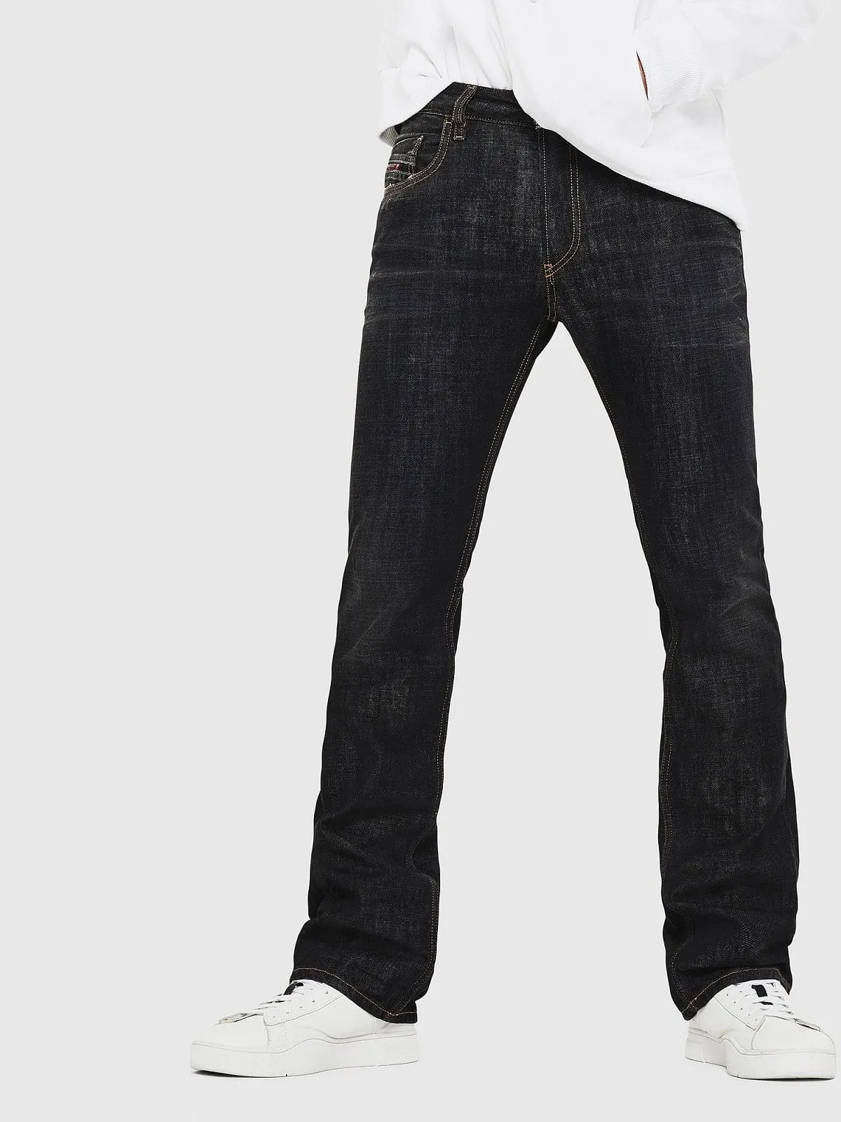 Black Bootcut Fit Jeans-D-Ligenz