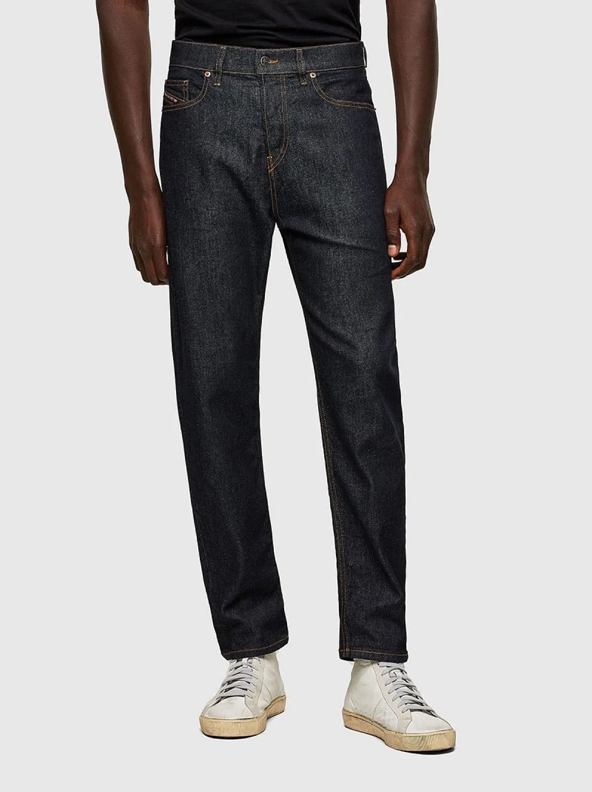 Blue Tapered fit Jeans-D-Vider