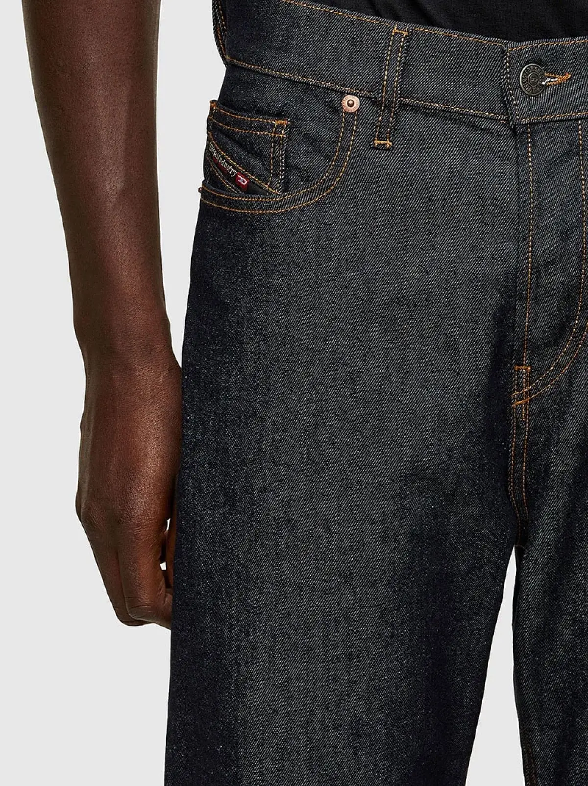 Blue Tapered fit Jeans-D-Vider