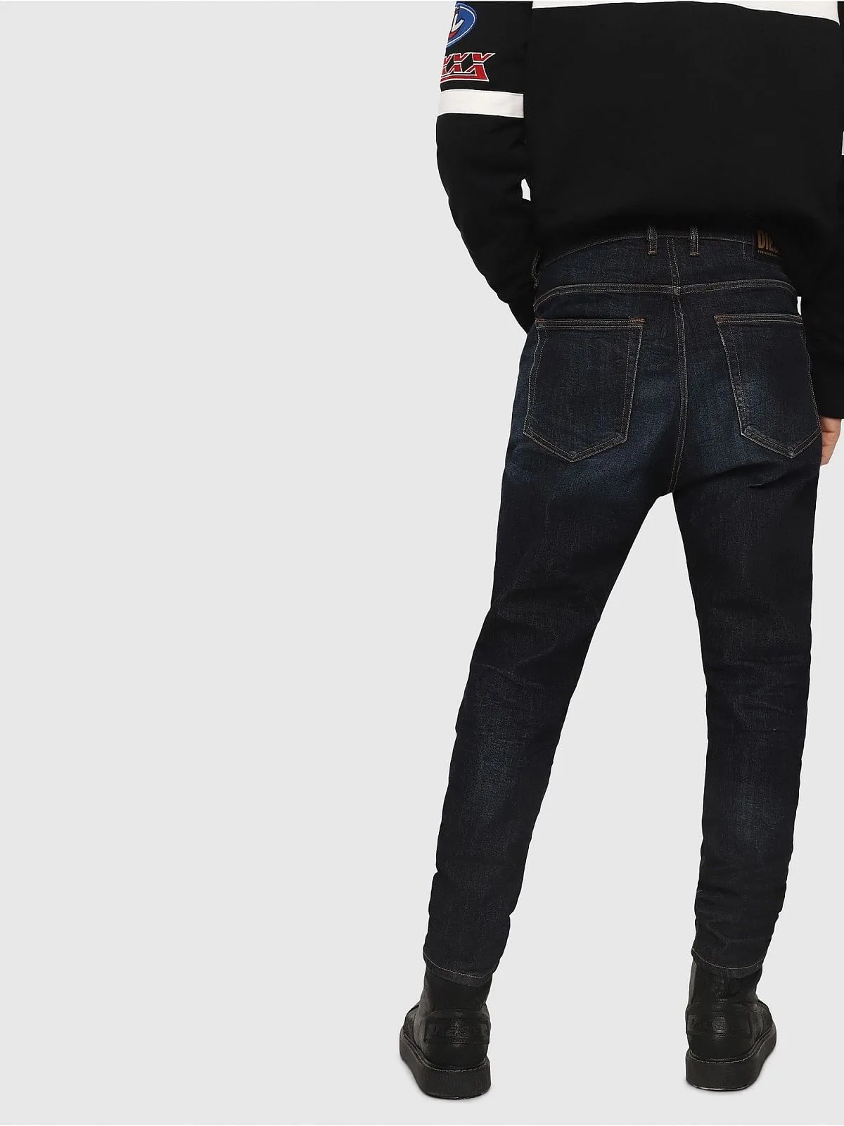 Blue Carrot fit Tapered Jeans- D-Vider