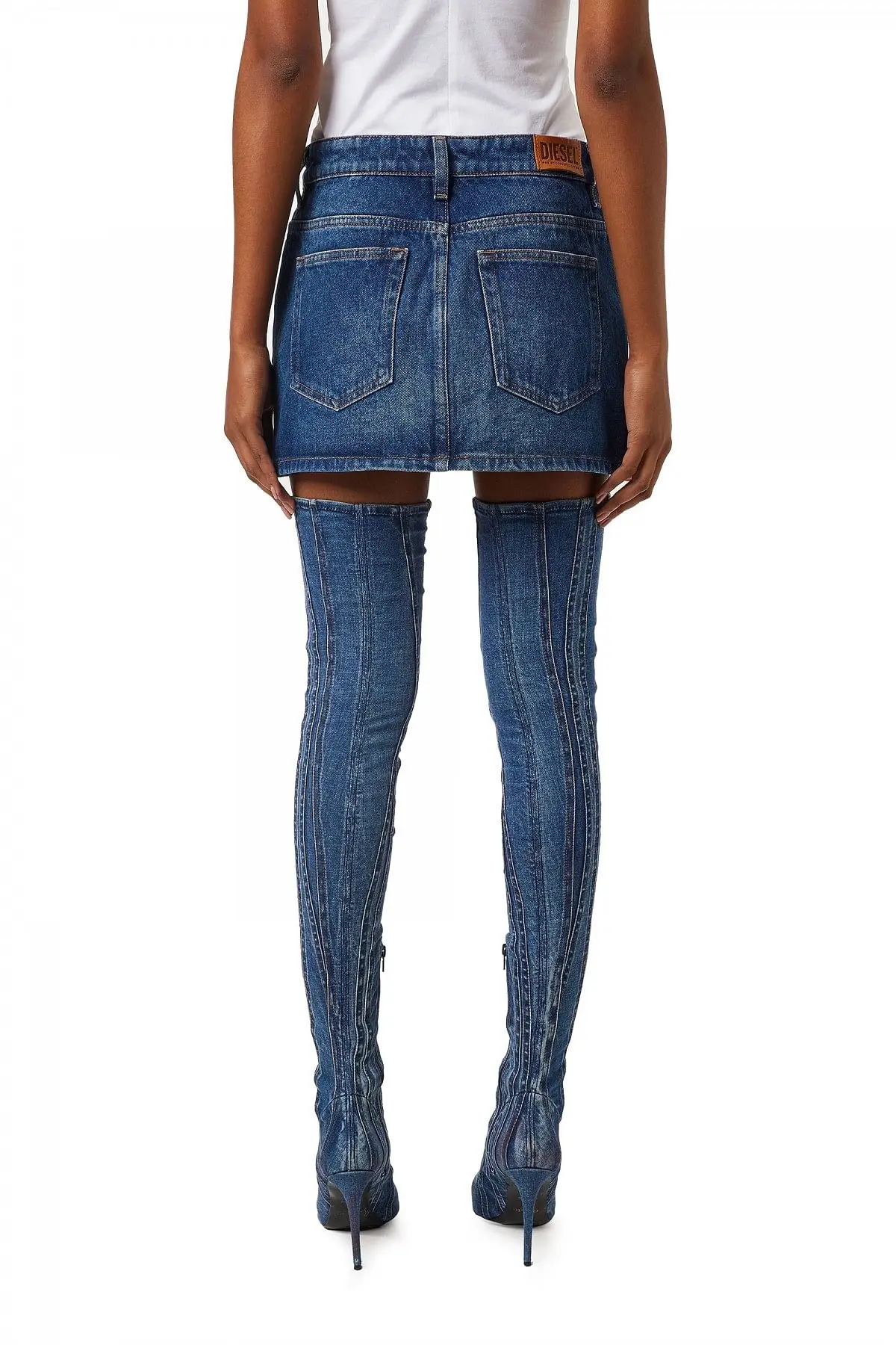 Blue Mini skirt in stonewashed denim