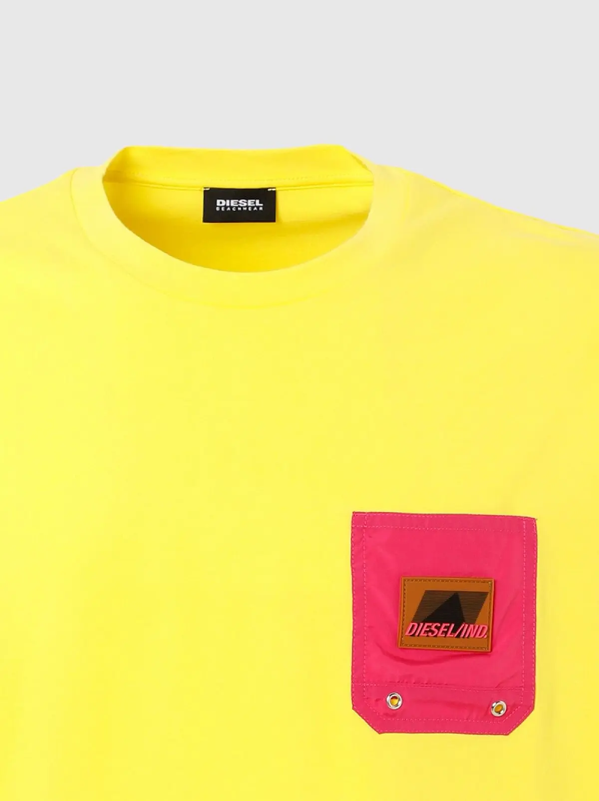 Yellow Green Label T-shirt with logo pocket