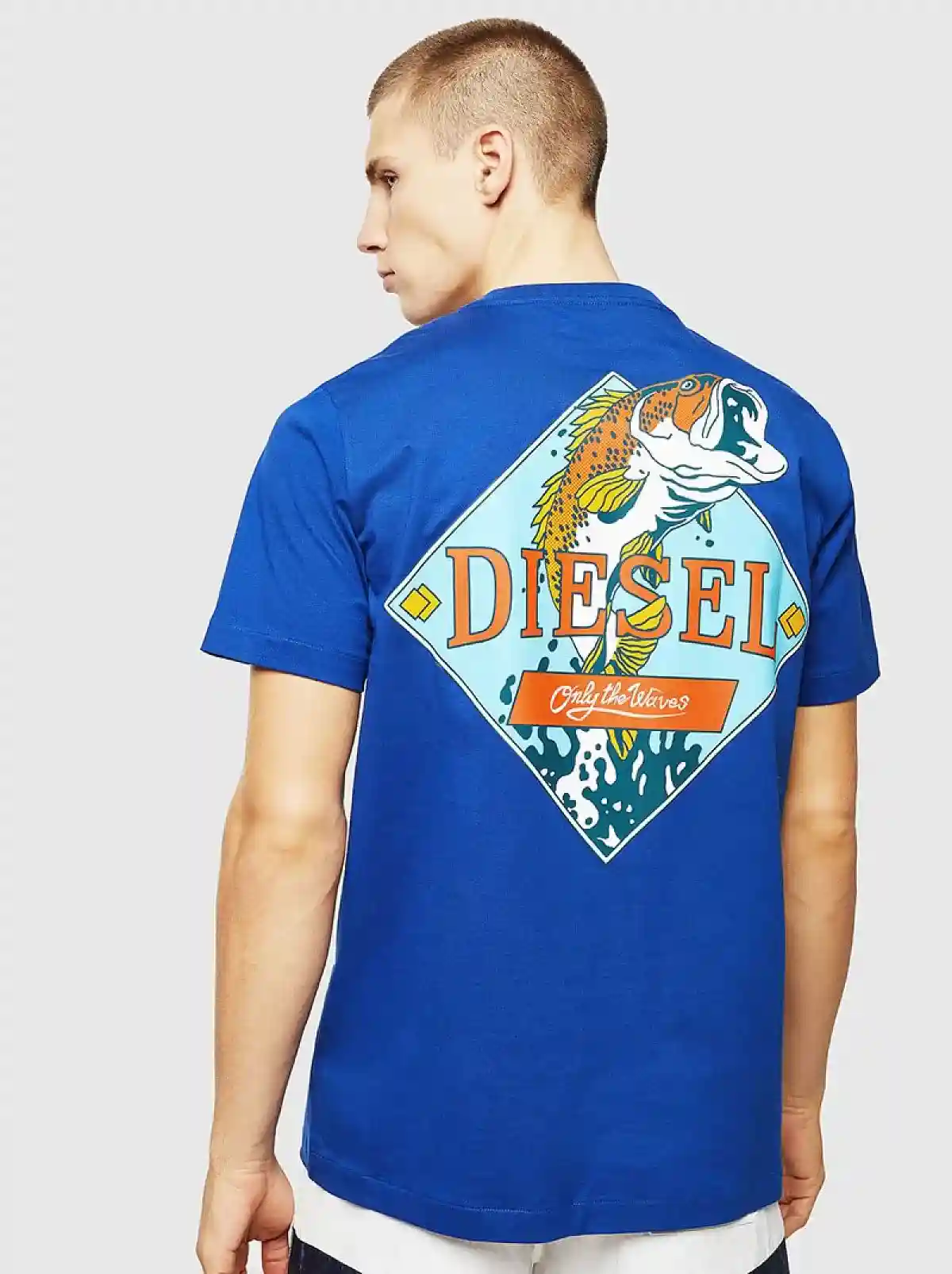 Blue Embroidered T-shirt with fish print