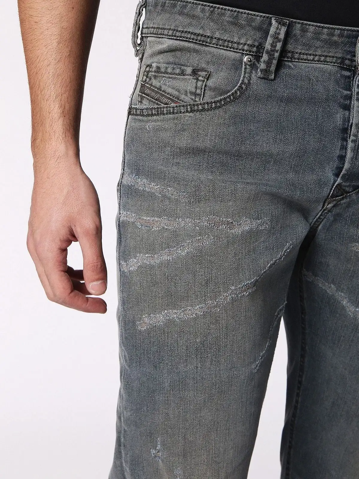 Blue Tapered fit Jeans-Larkee-Beex