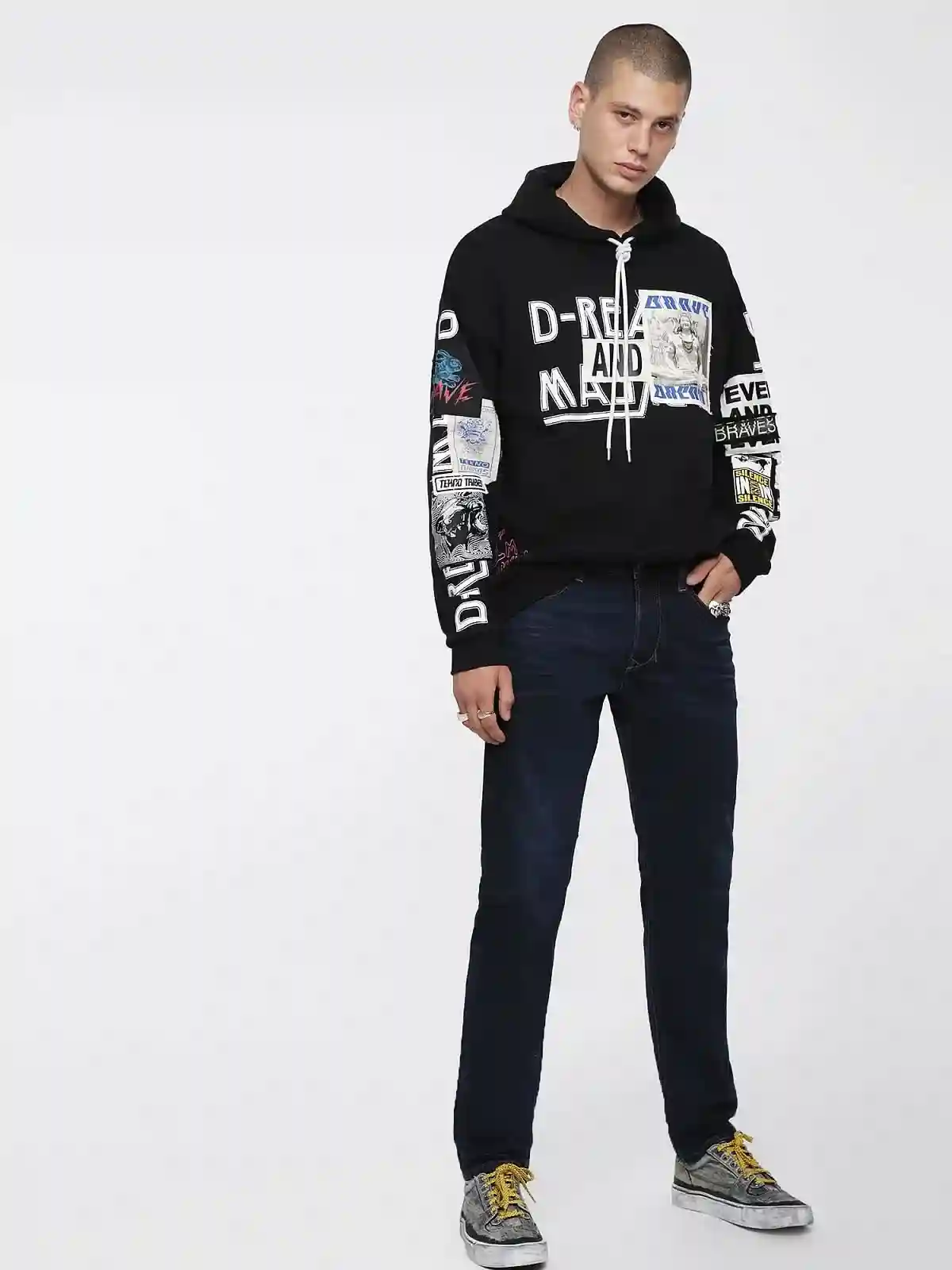 Blue Tapered fit Jeans-Larkee-Beex