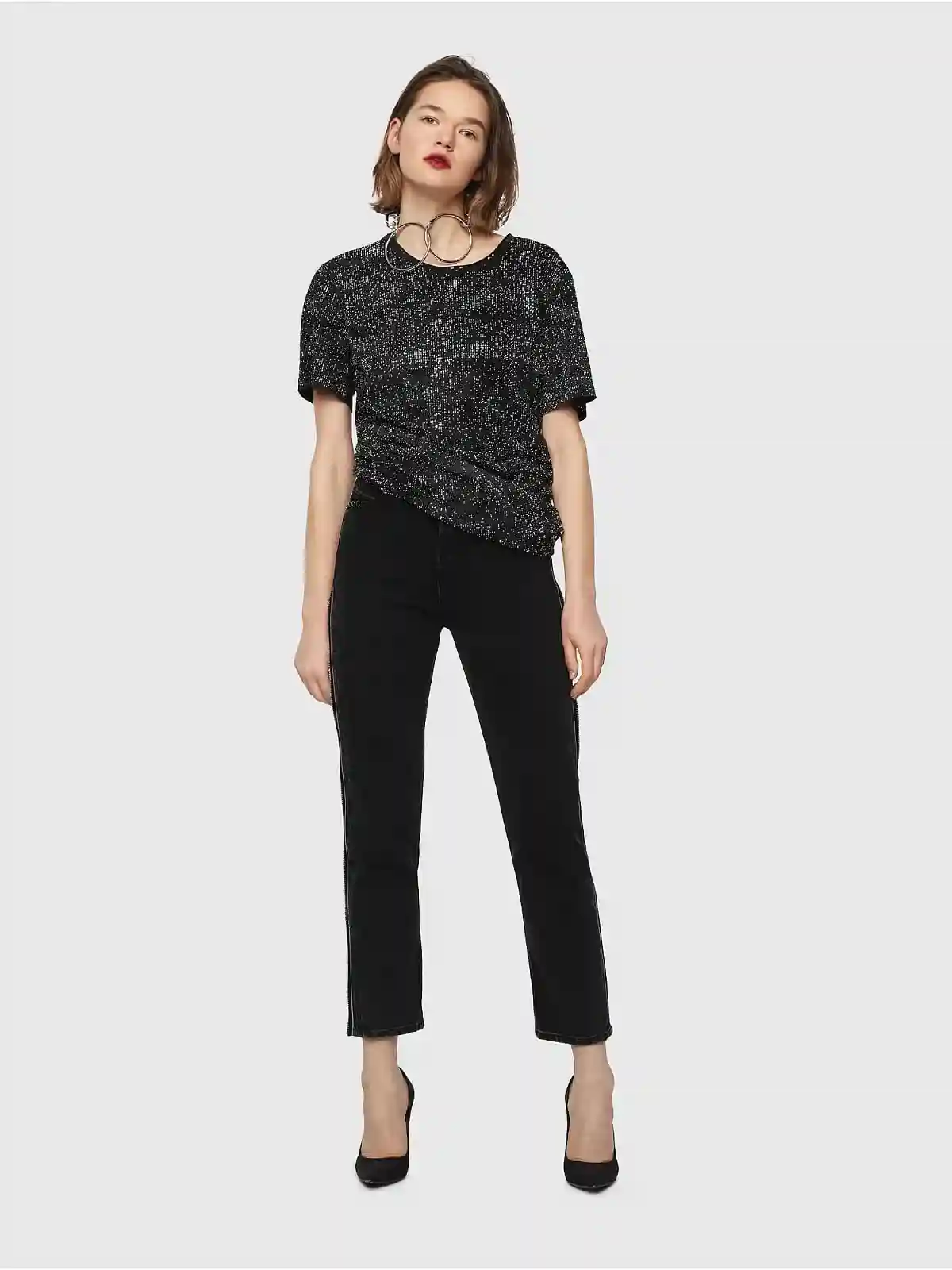 Black Straight Fit Jeans- D-Eiselle