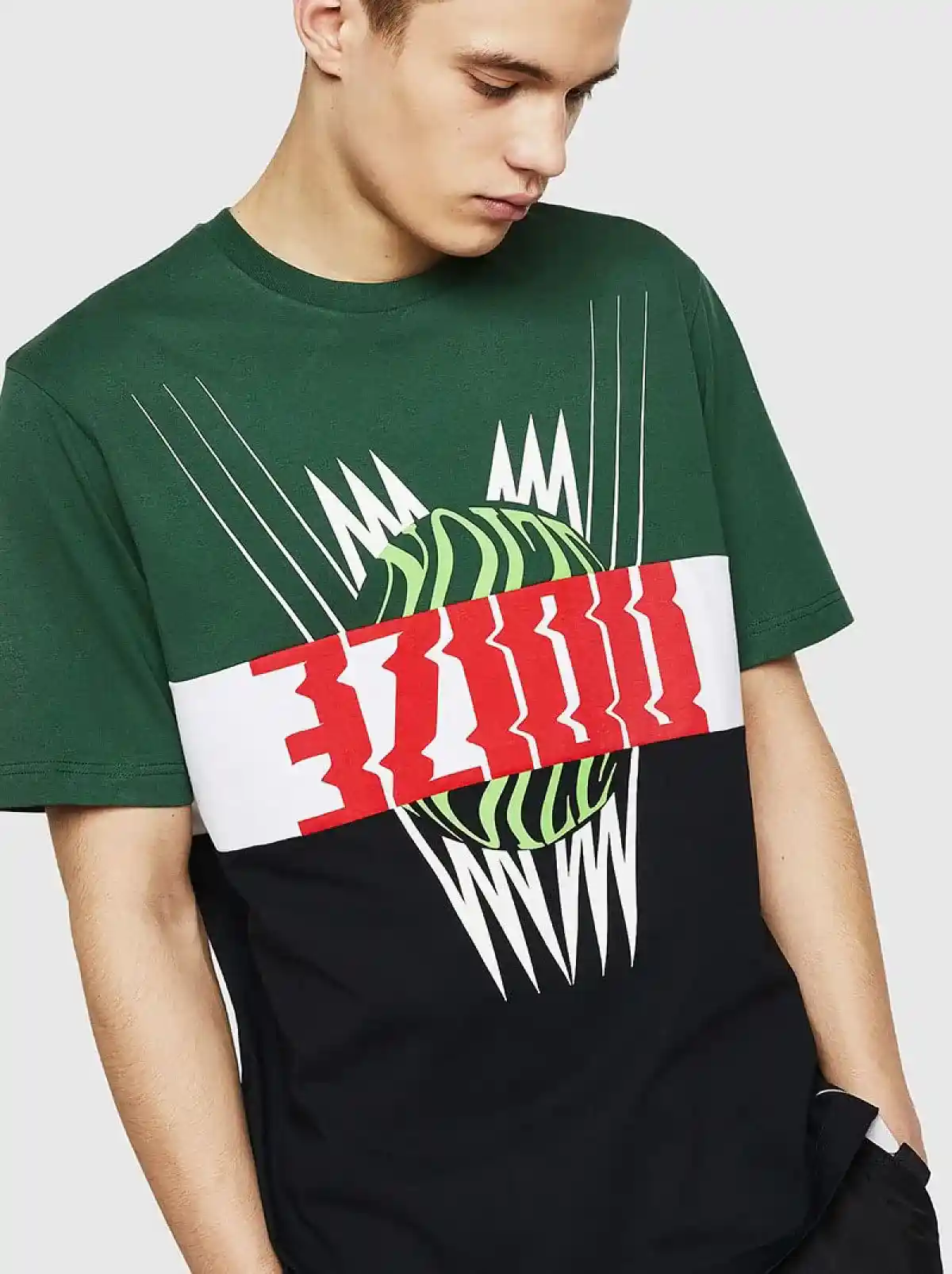 Multicolor Regular T-shirt with colour block motif