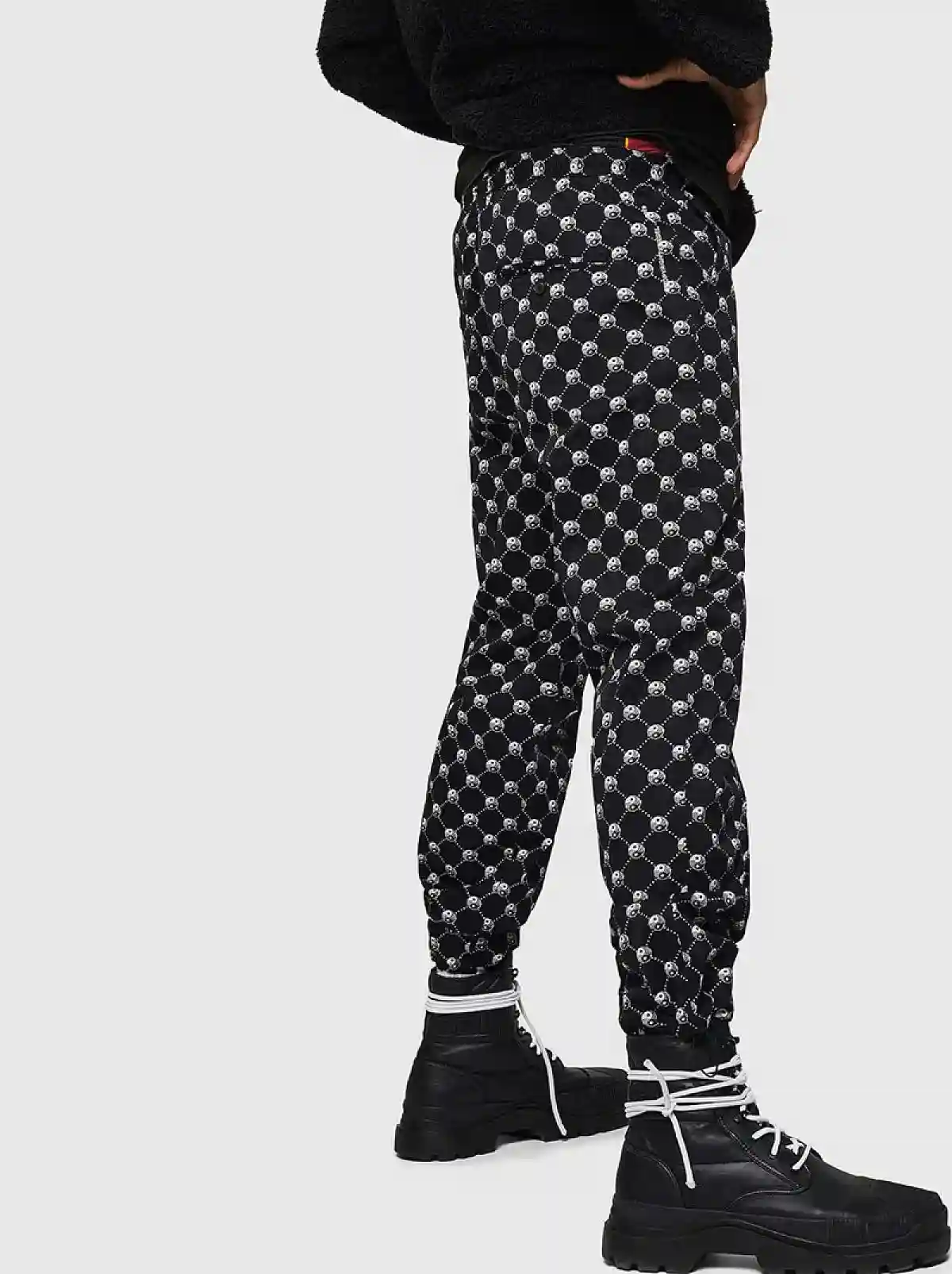 Black Gabardine pants with yin-yang print