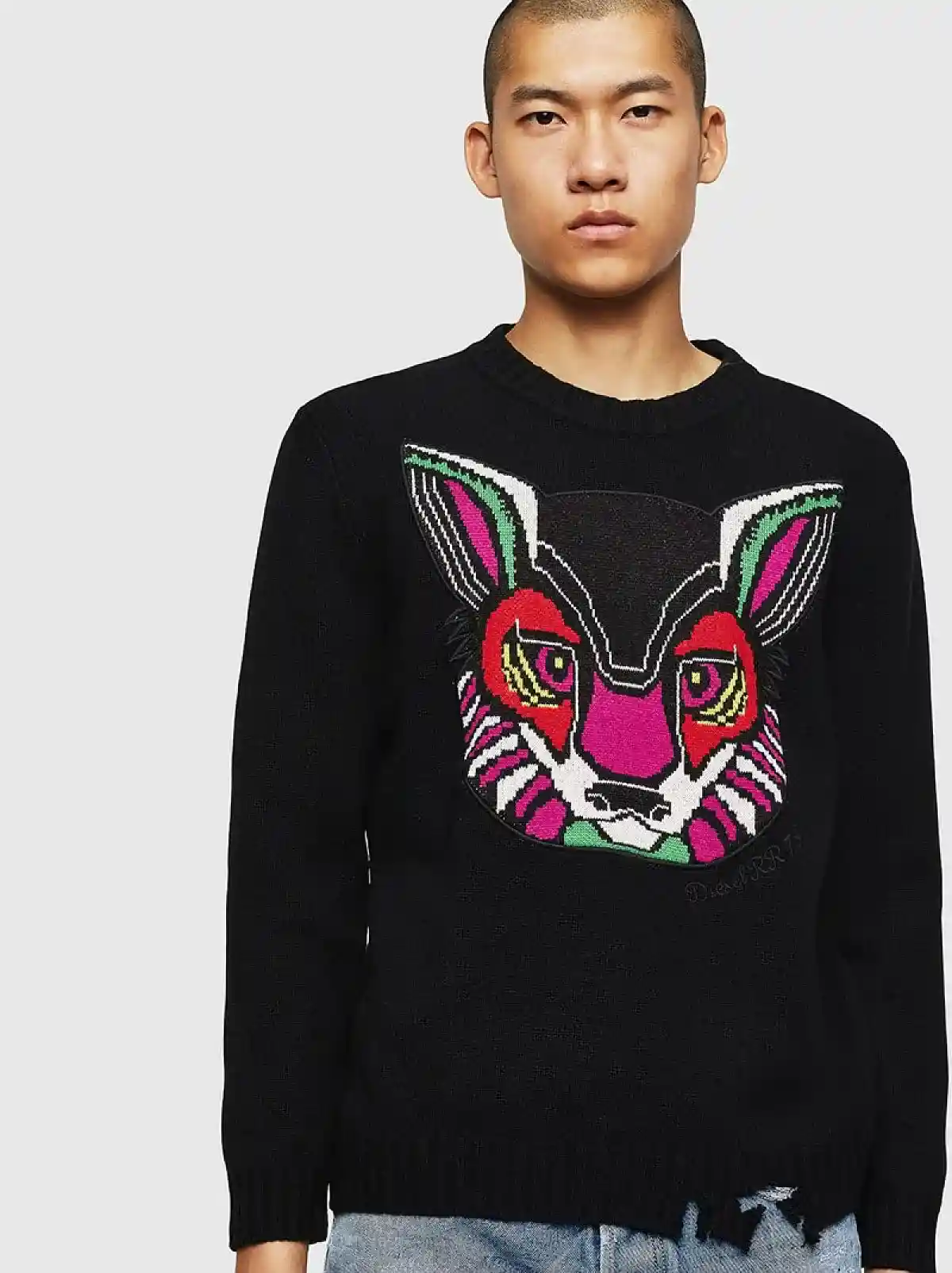 Black Knit pullover with jacquard patch