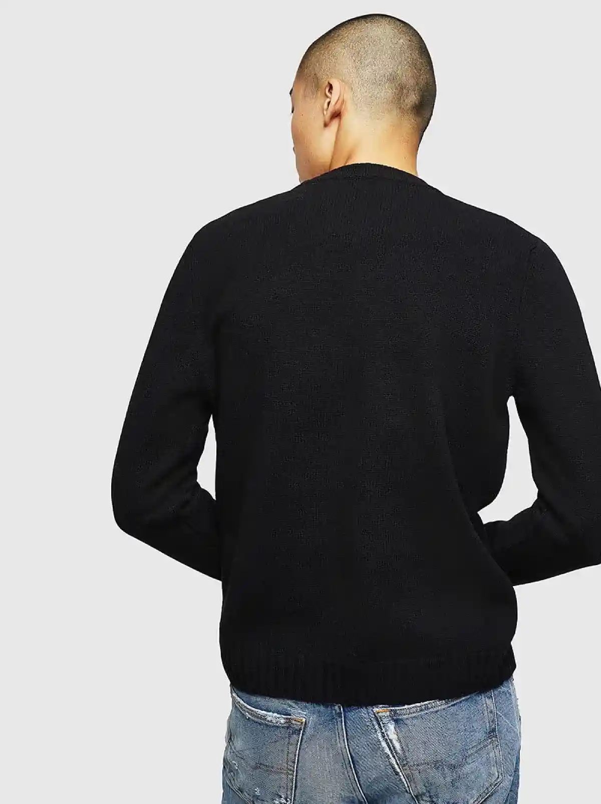 Black Knit pullover with jacquard patch