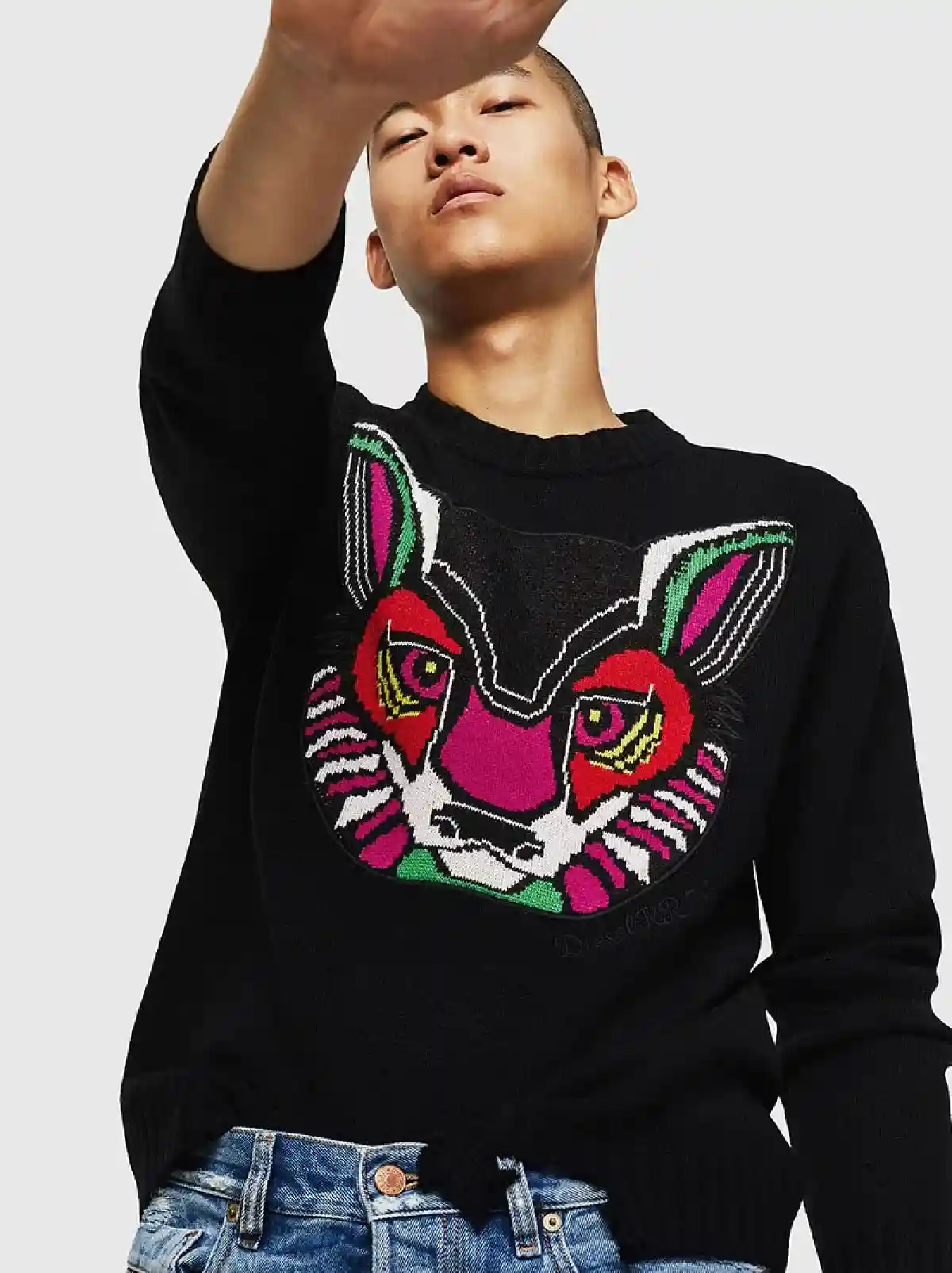 Black Knit pullover with jacquard patch