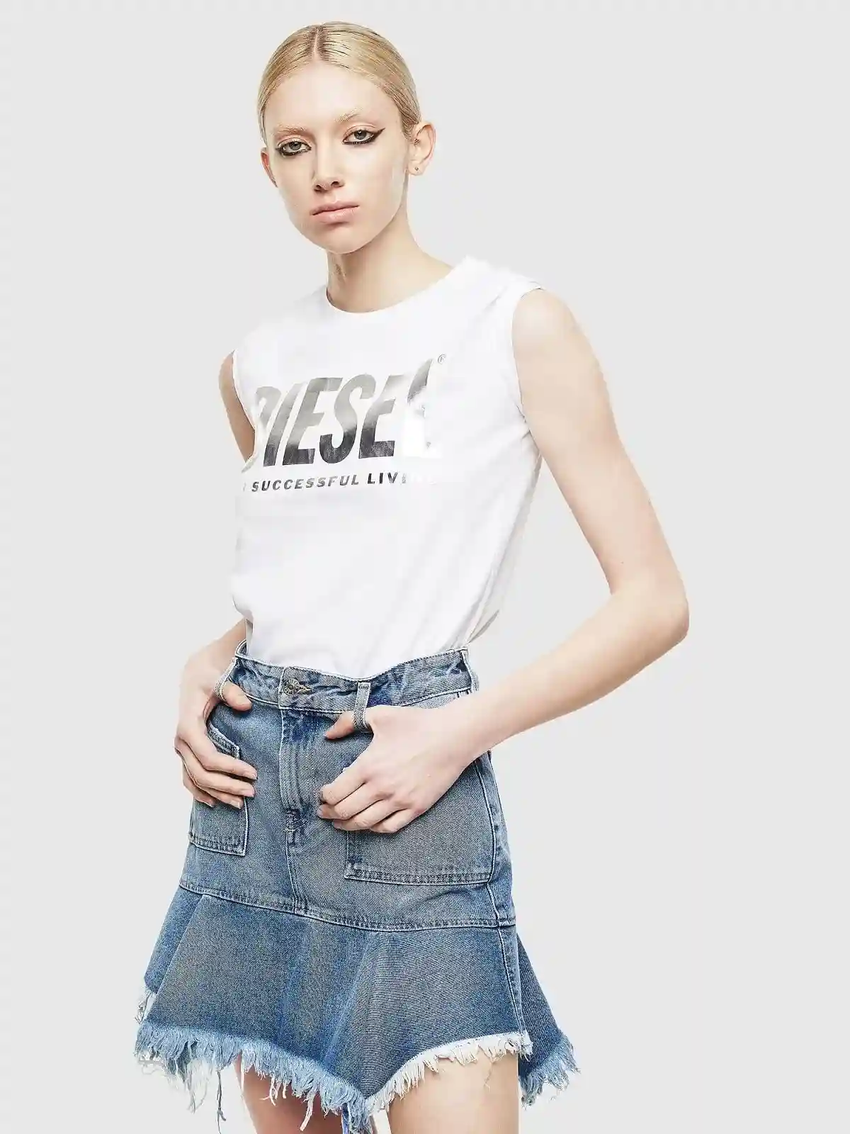 Multicolor T-shirt with PVC lettering and slogan