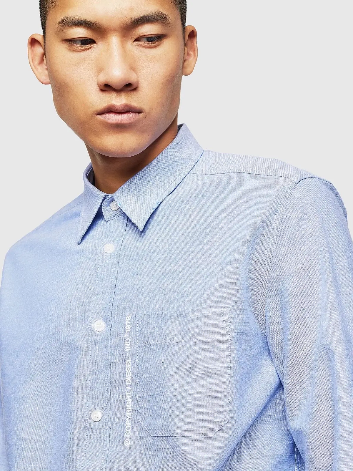 Blue Oxford shirt with light grindings