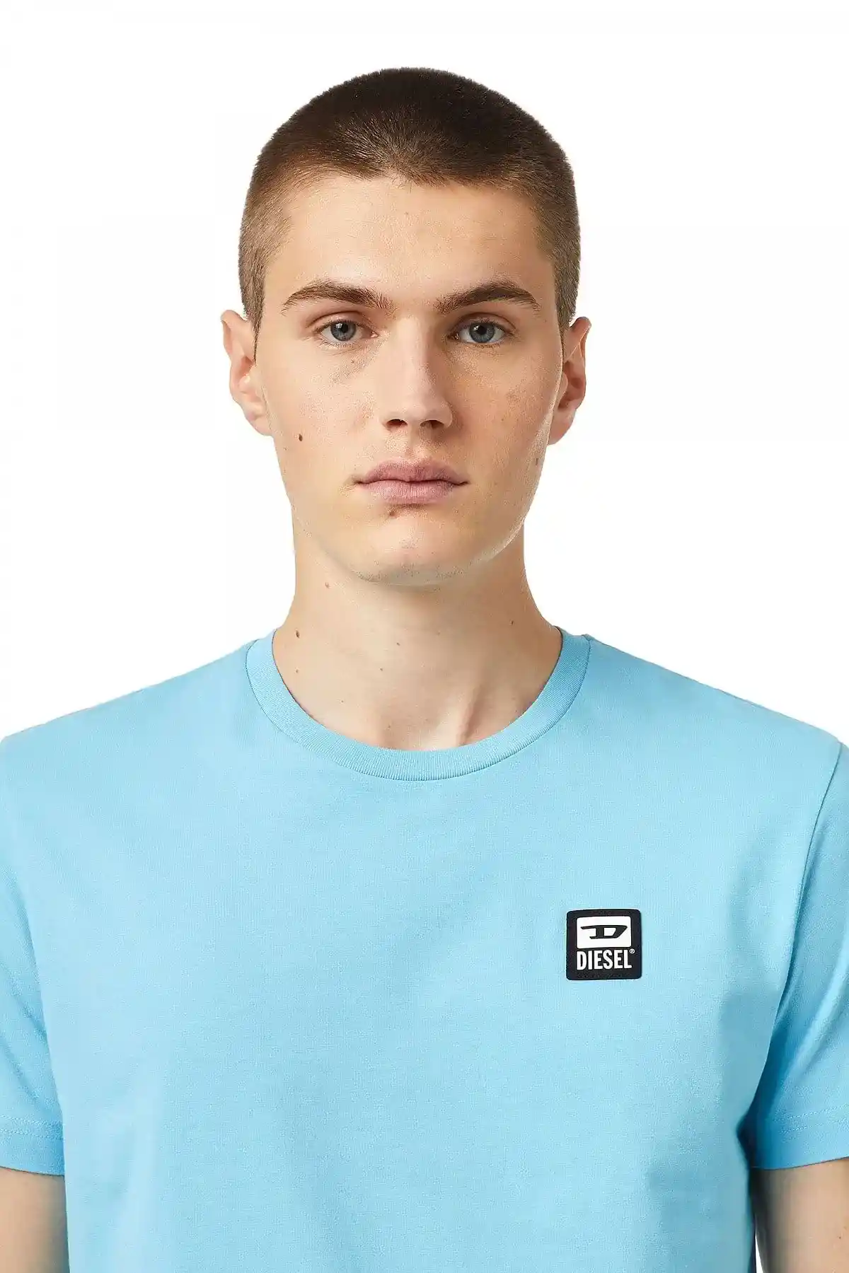 Blue T-shirt with D logo patch