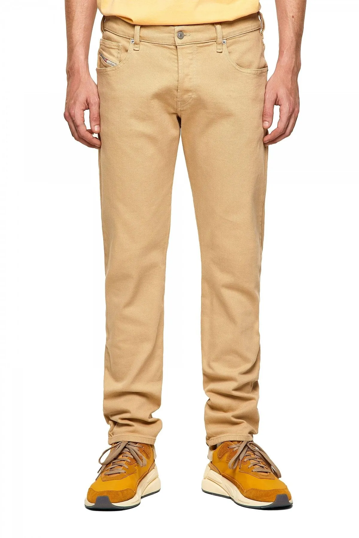 Brown Tapered fit Jeans-D-Yennox