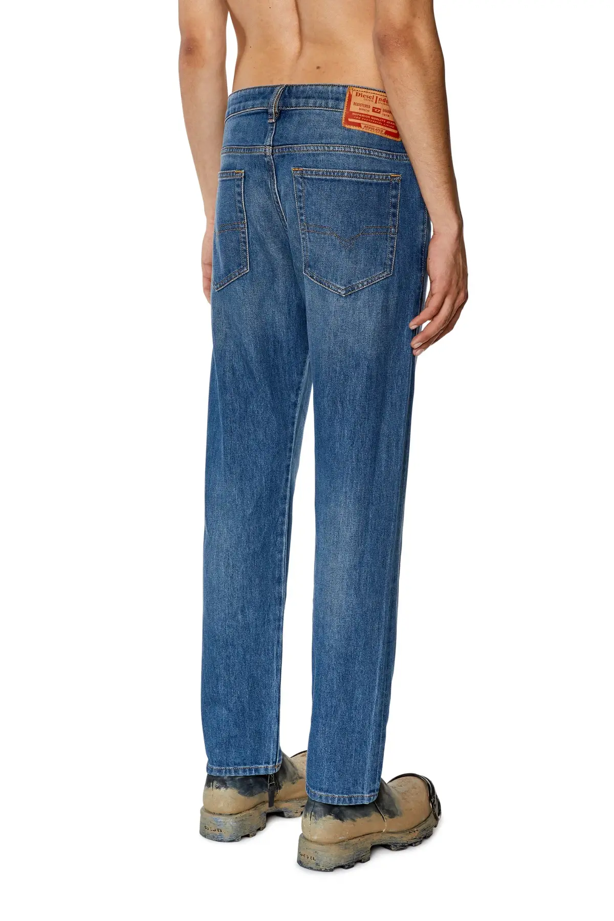 Blue Tapered fit Jeans-D-Yennox