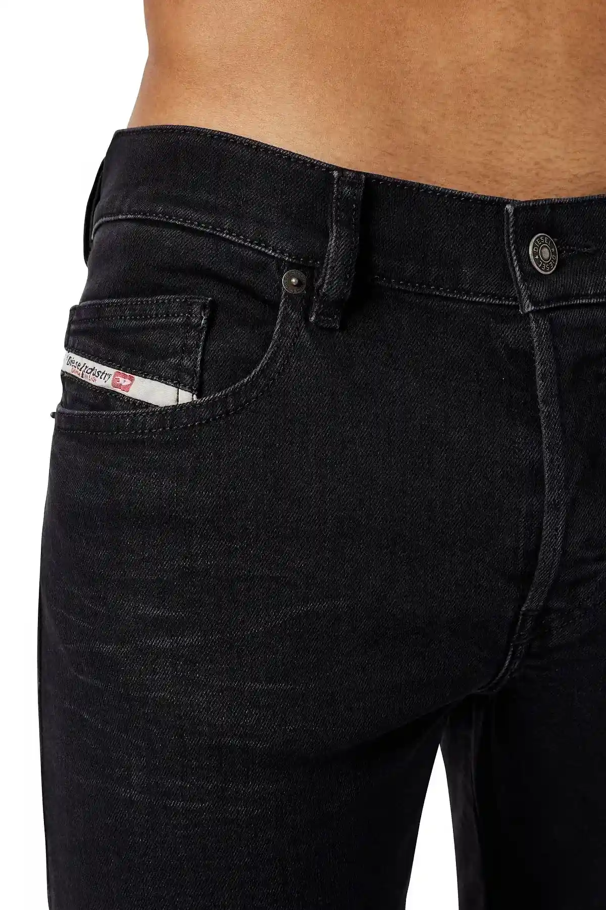 Black Straight Jeans-D-Mihtry