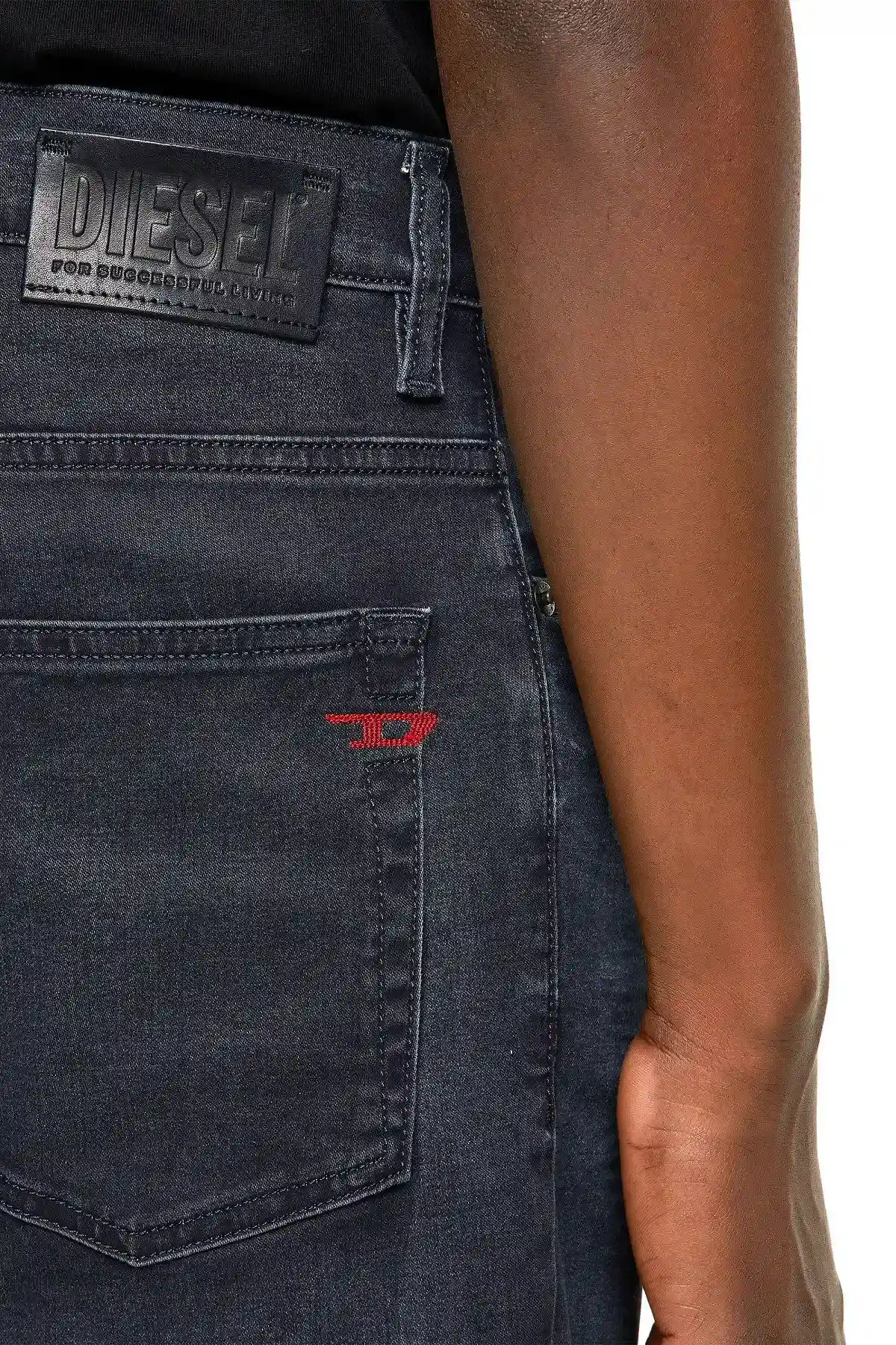 Blue Tapered fit Jeans-2005 D-FINING