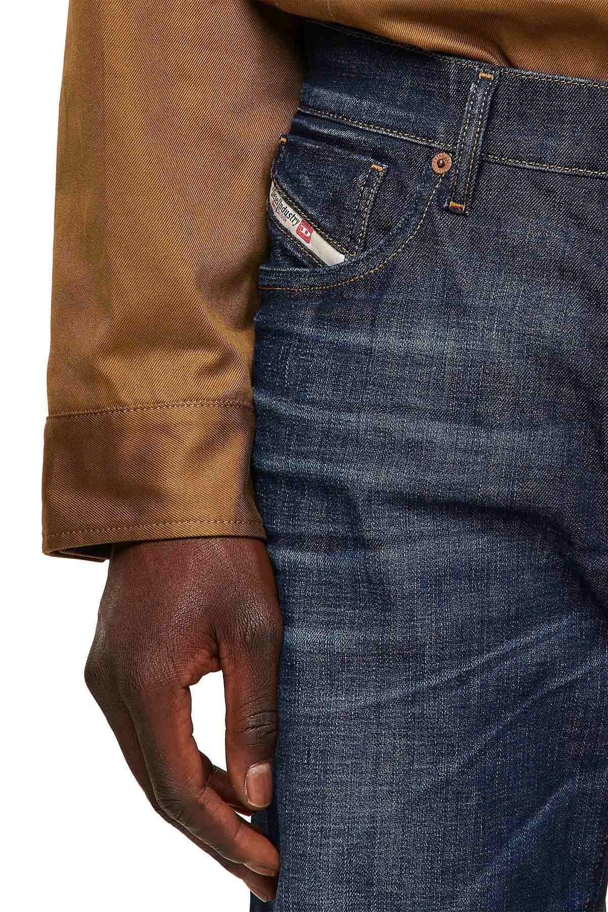 Blue Tapered fit Jeans-2005 D-FINING