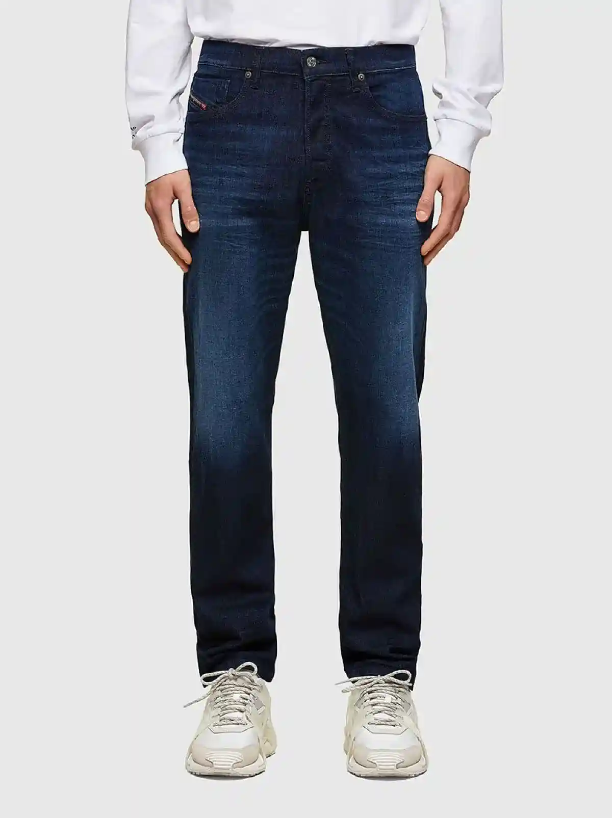 Blue Tapered fit Jeans-2005 D-FINING