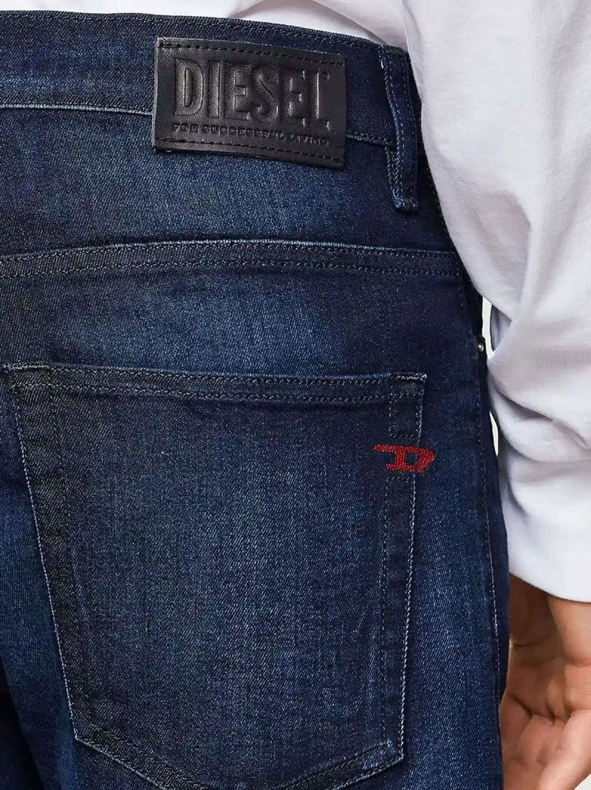 Blue Tapered fit Jeans-2005 D-FINING