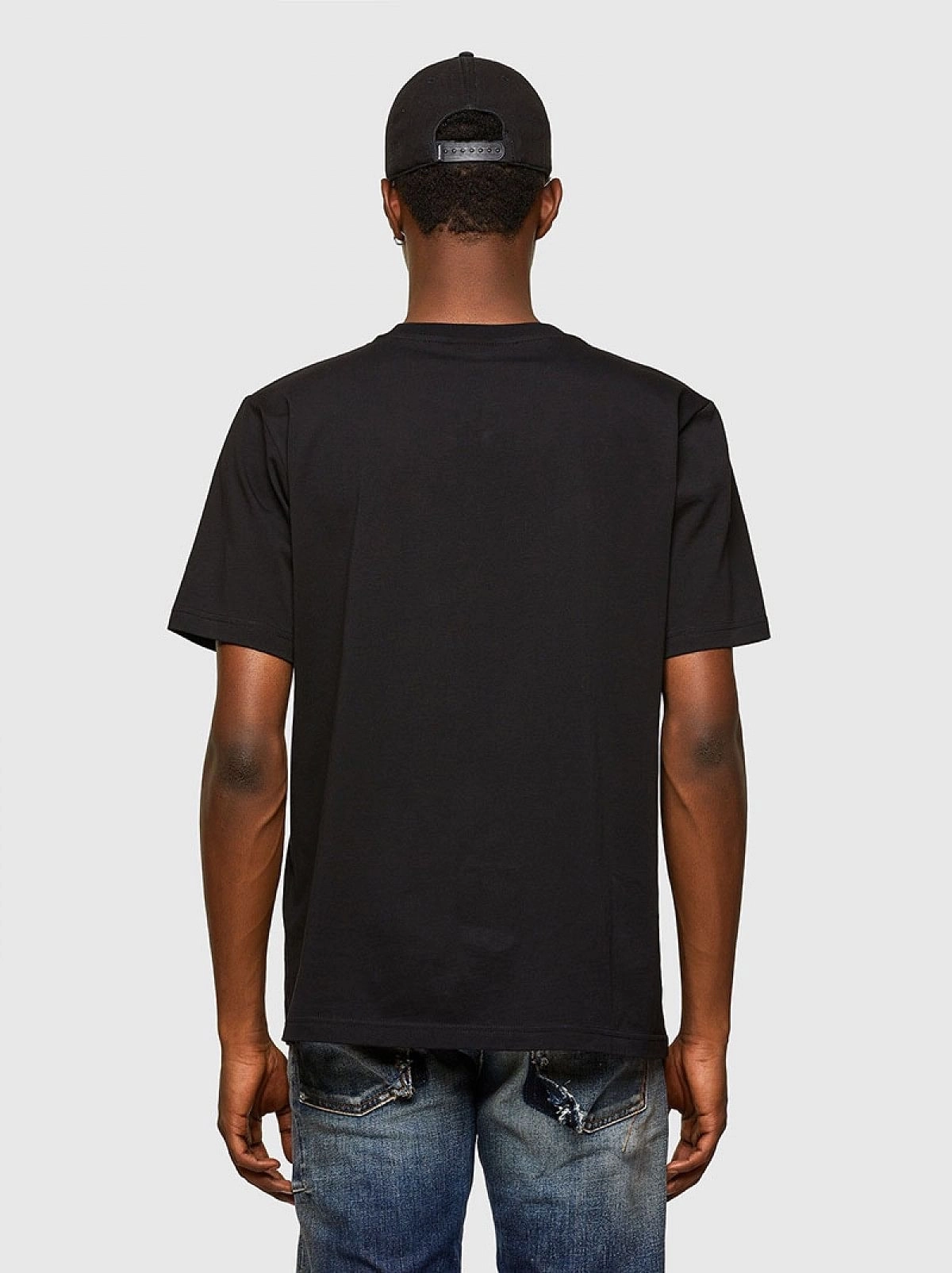 Black T-shirt with photo print