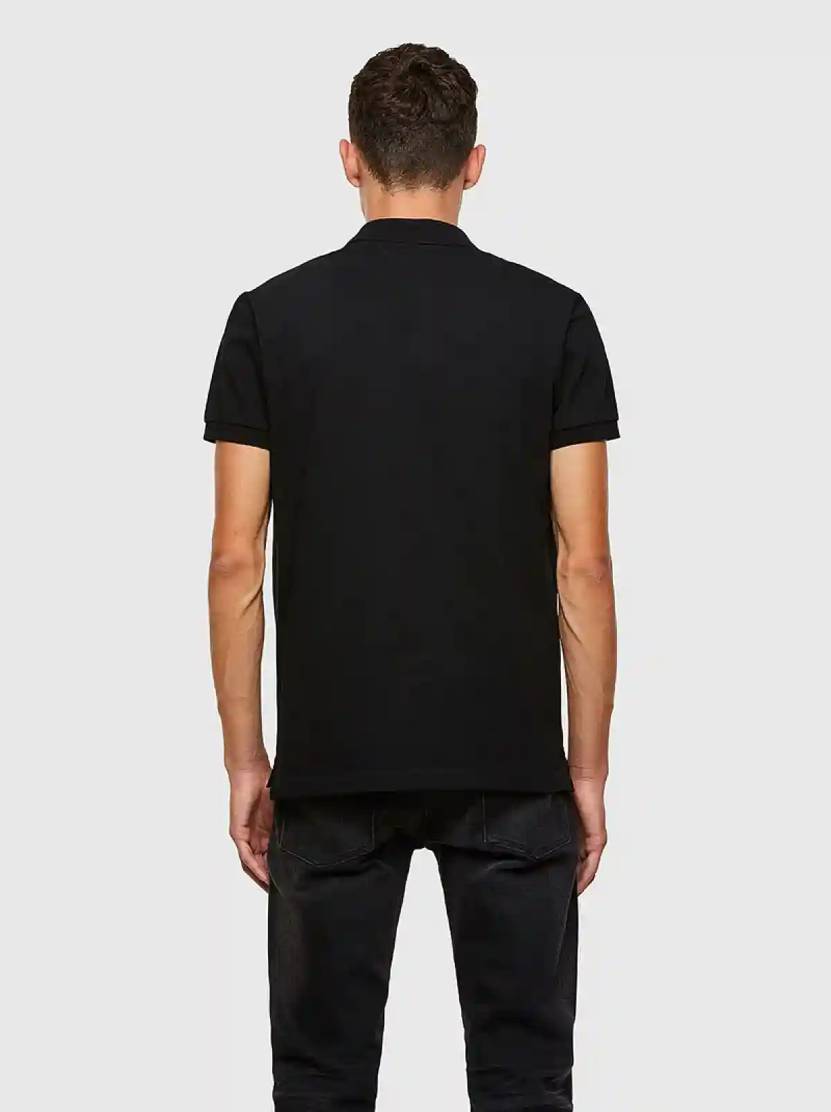 Black Polo shirt with 3D print