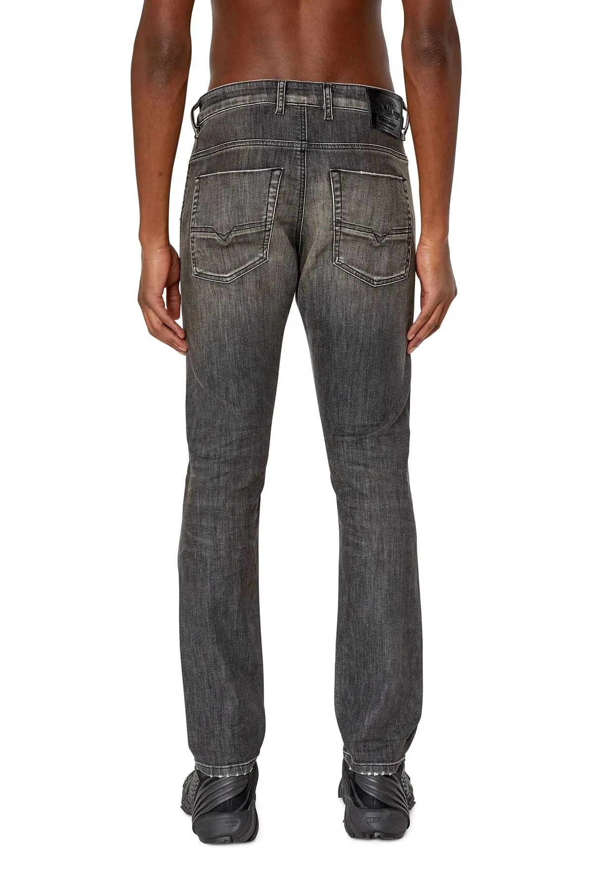 Black Tapered fit 2030 D-Krooley JoggJeans