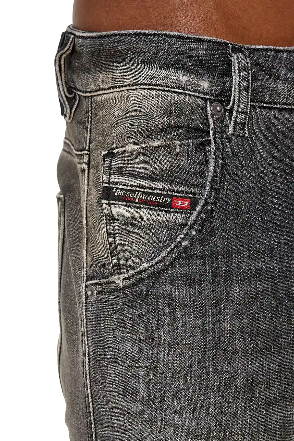 Black Tapered fit 2030 D-Krooley JoggJeans
