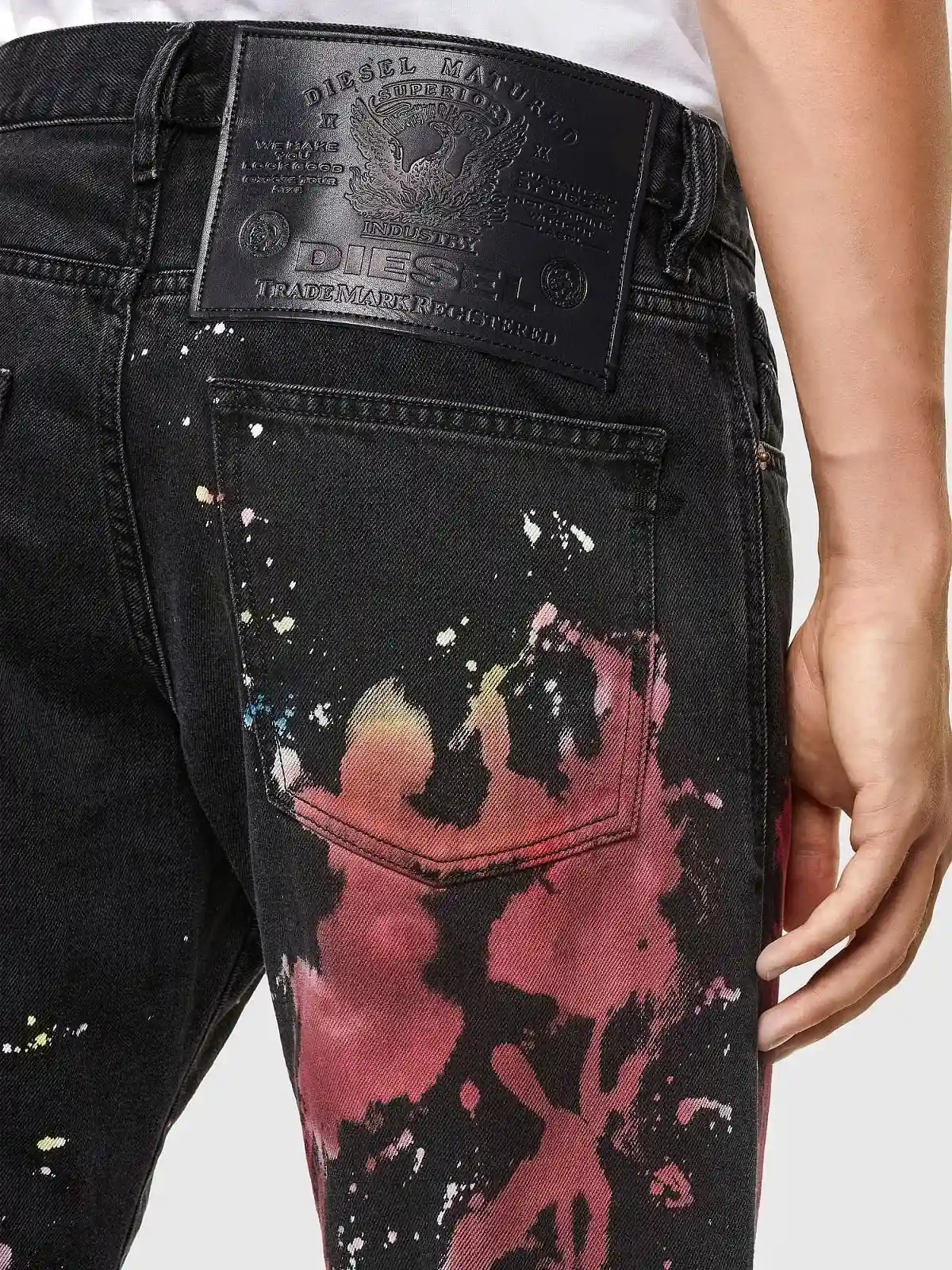 Black Straight Jeans-D-Kras